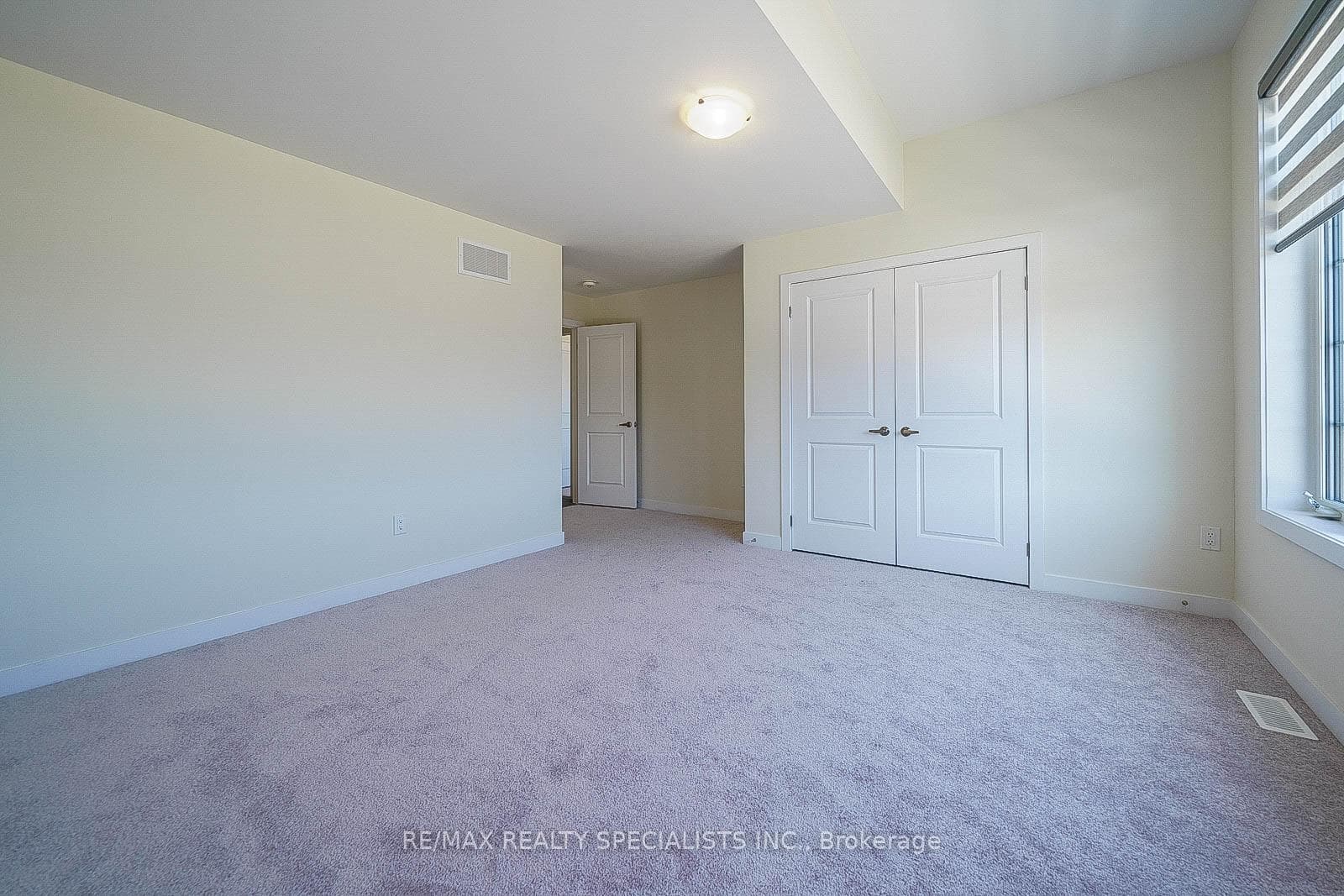 94 BELLHOUSE Avenue photo 25