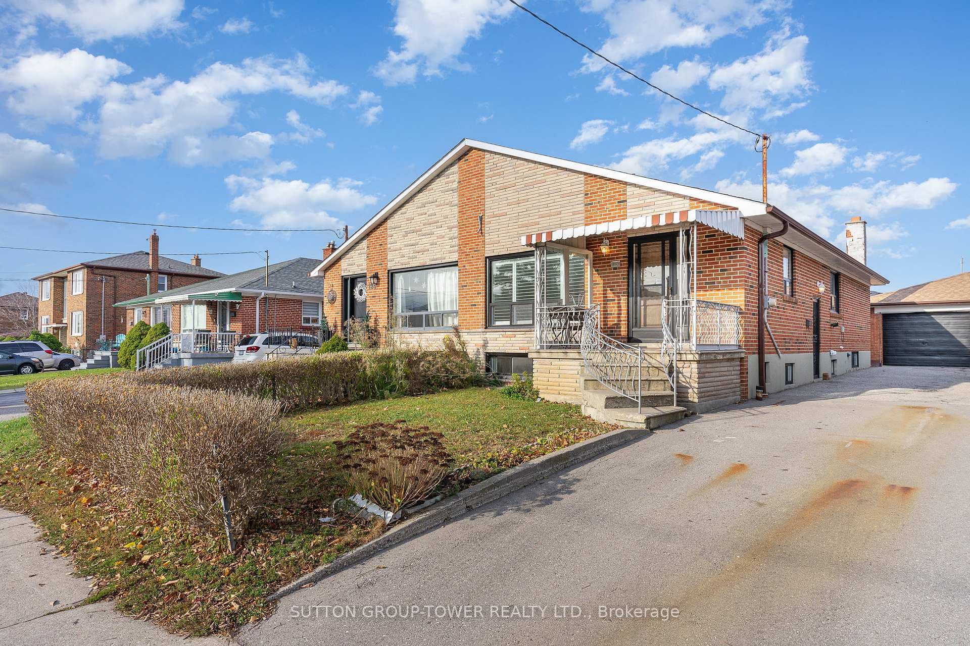 126 Giltspur Drive photo 1