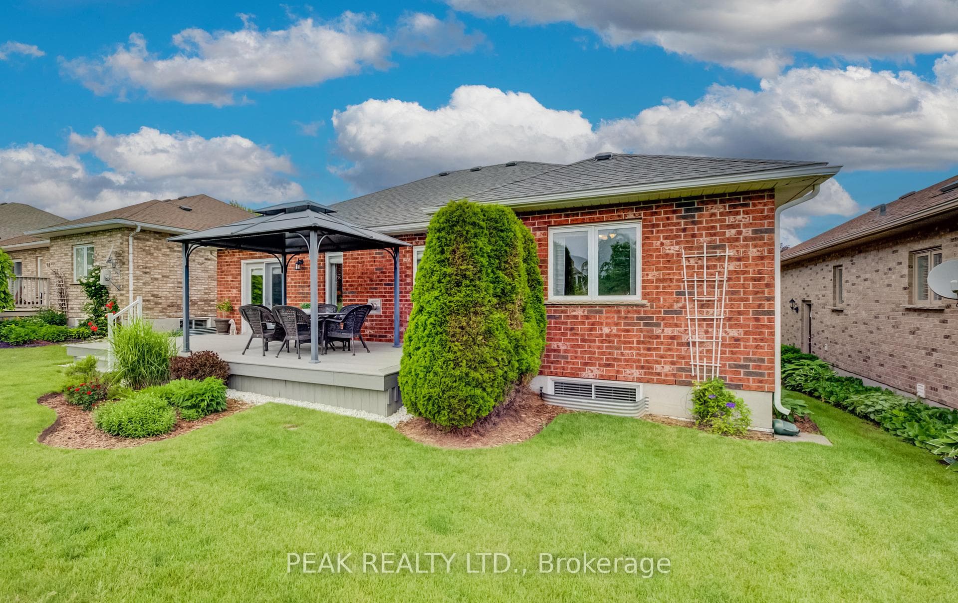 148 Devonshire Drive photo 36