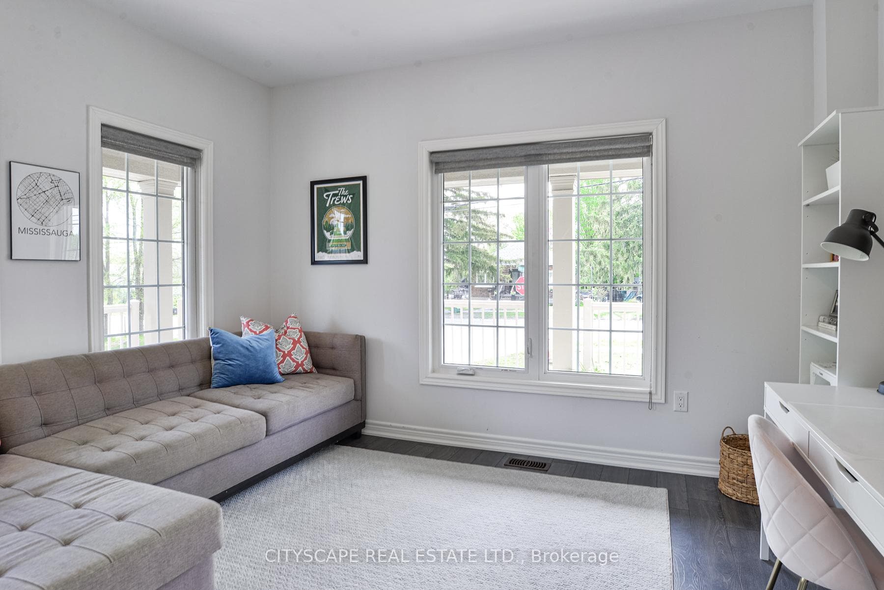 248 James Street photo 10