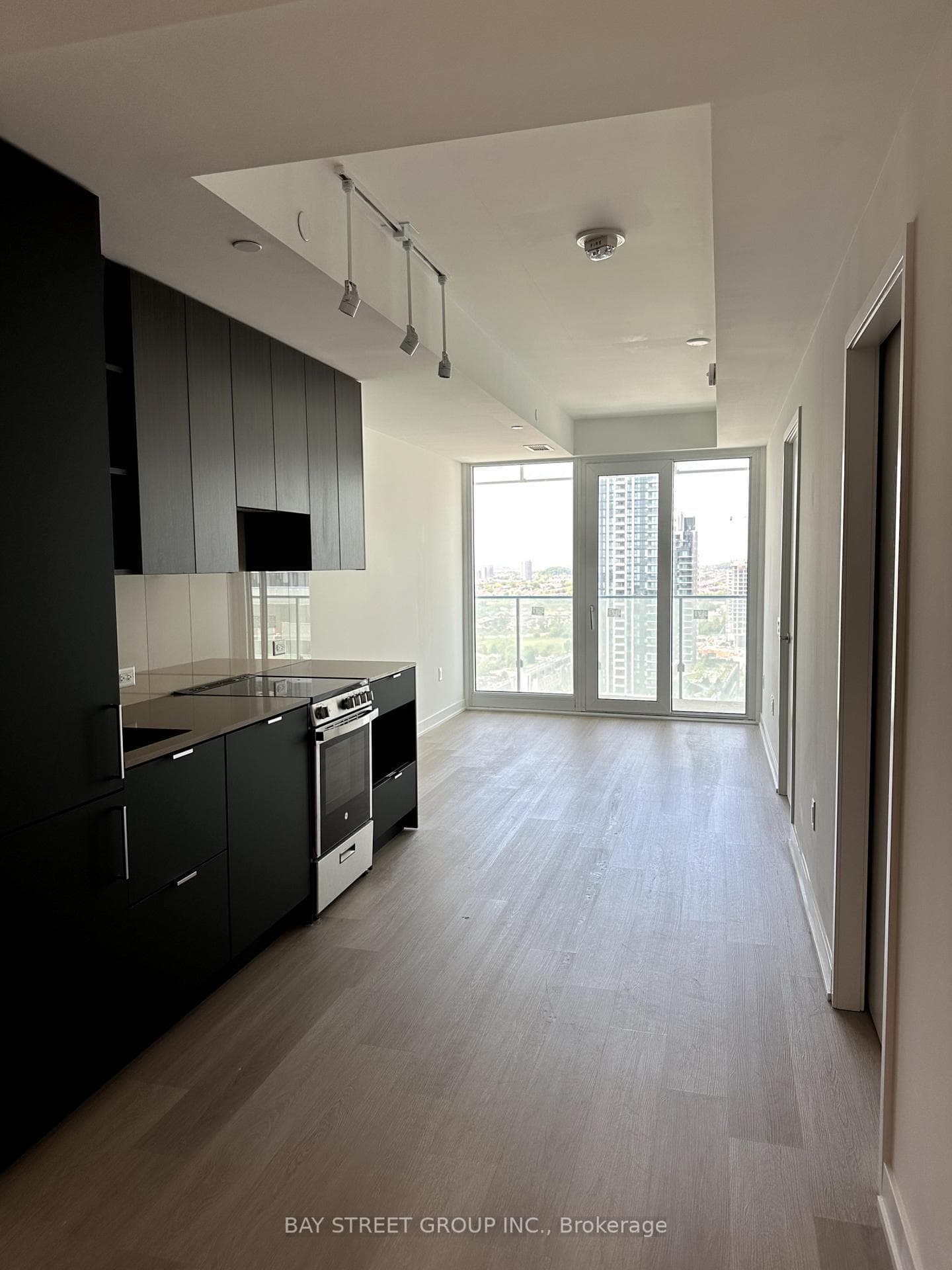 3883 Quartz Road Unit 2012 photo 2