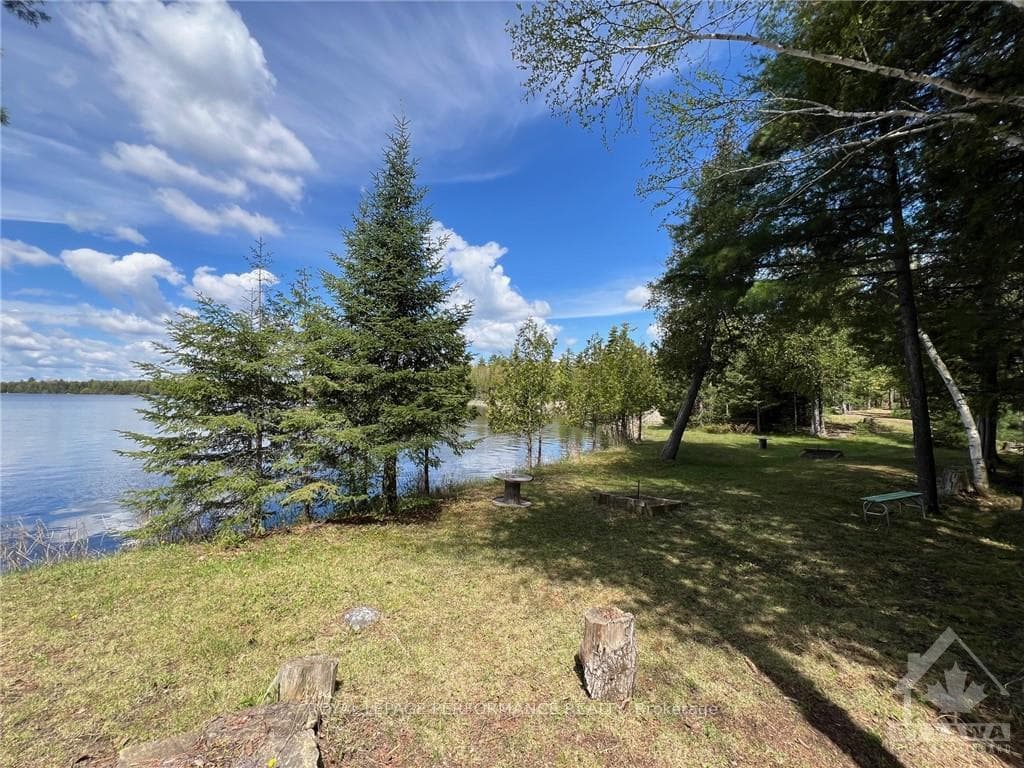 591 KEITH'S BLUFF NORTH Road photo 17