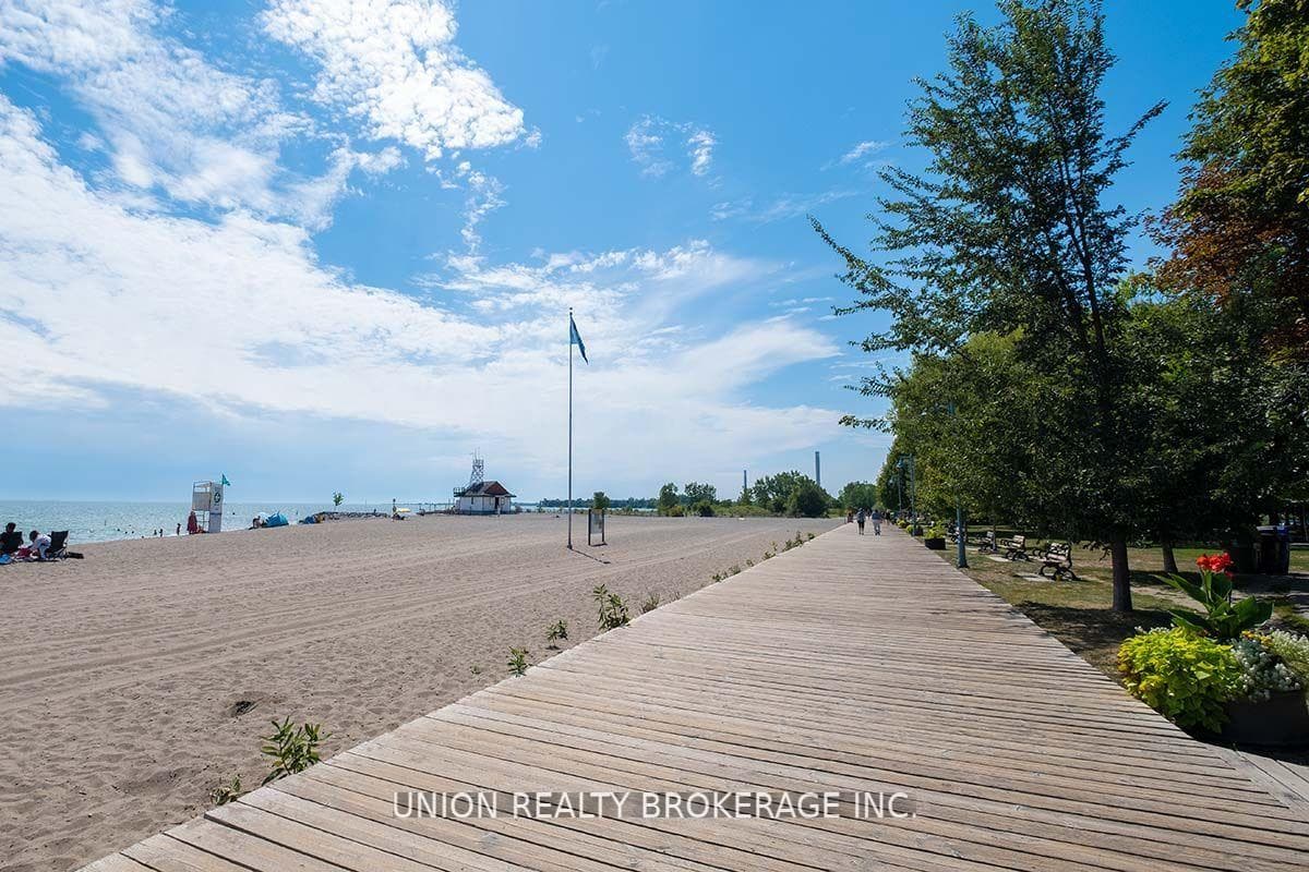 33 Balsam Avenue Unit B2 photo 8