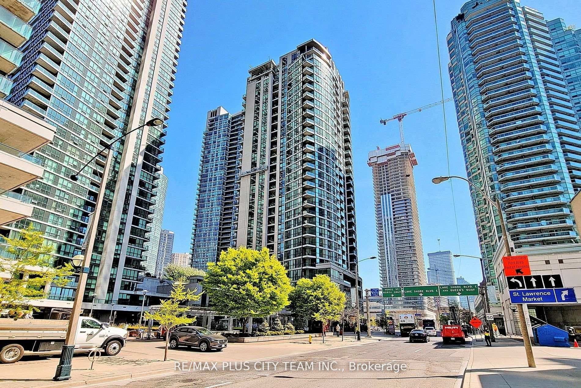 12 Yonge Street Unit 1105 photo 1