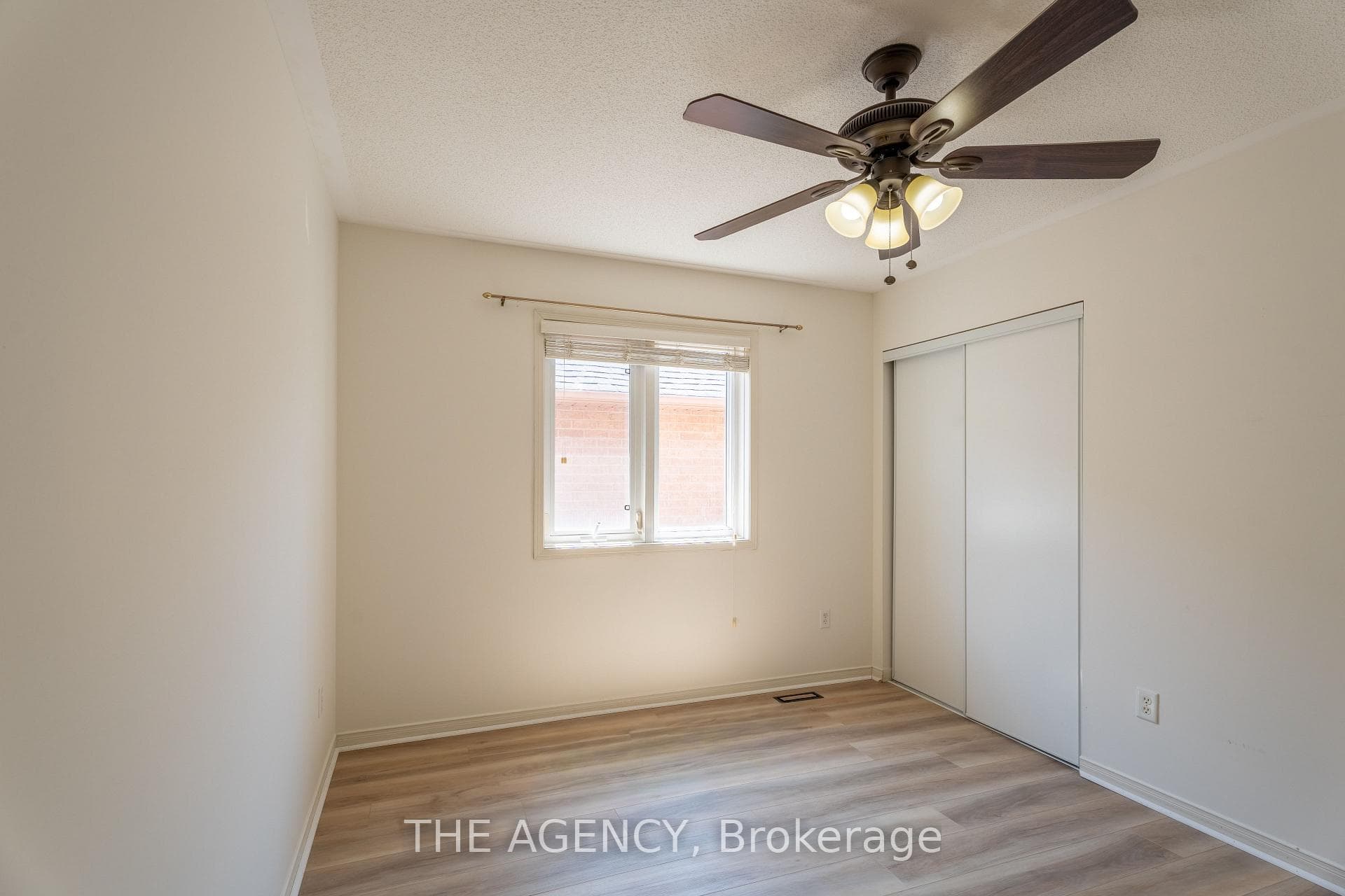 45 Silvervalley Drive Unit UPPER photo 23
