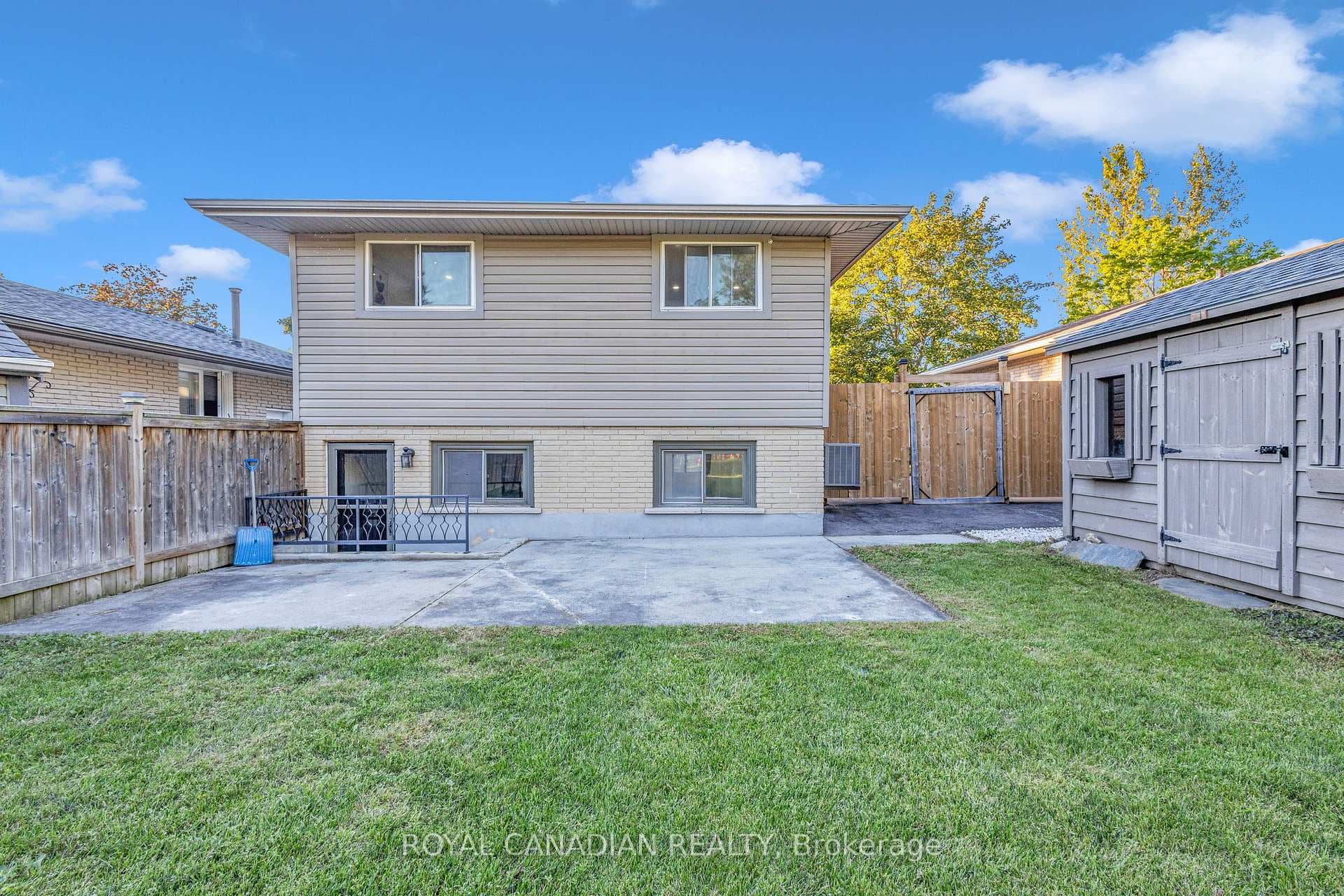 189 Country Club Drive photo 38
