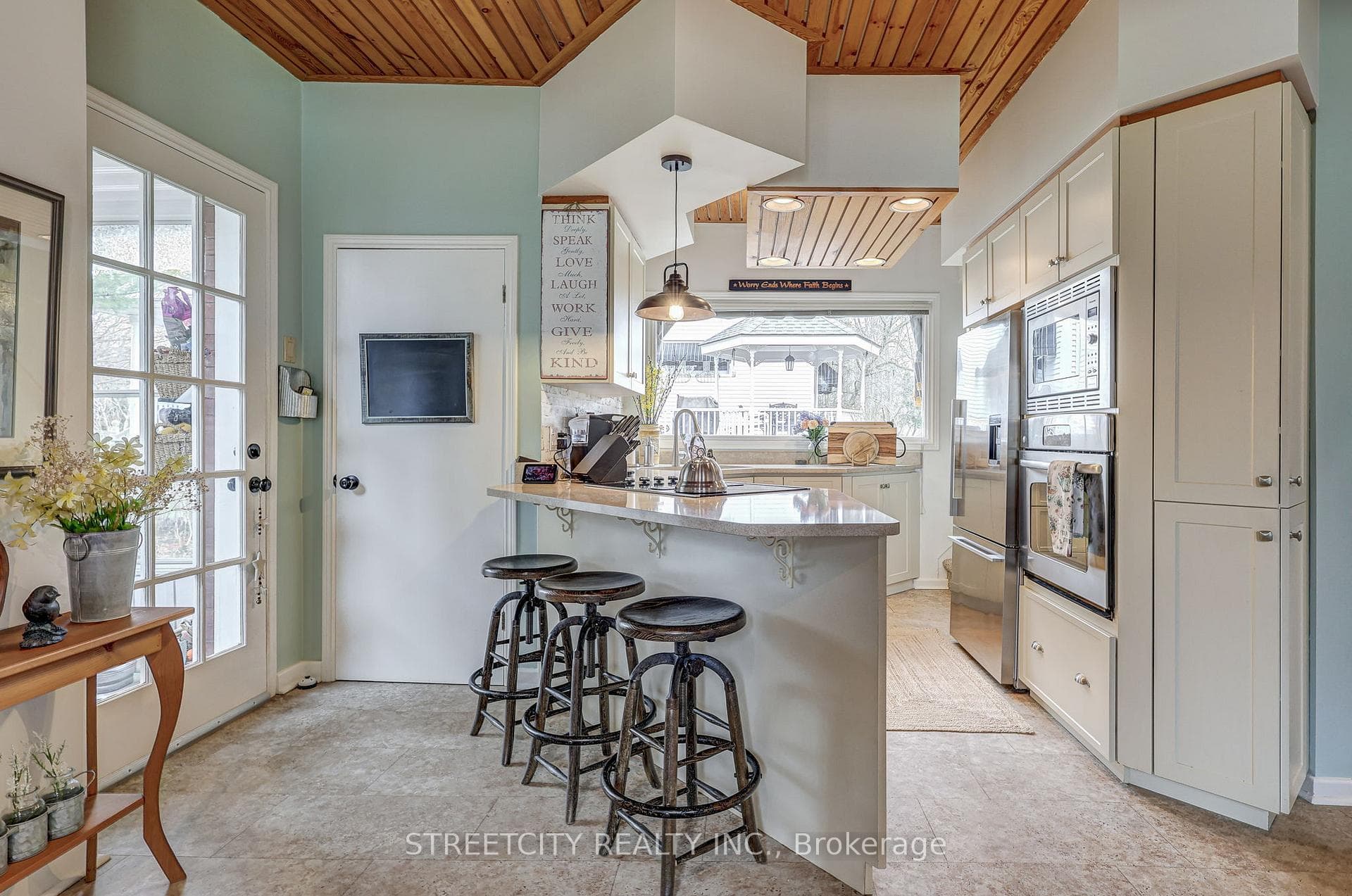19 Prince Albert Street photo 23
