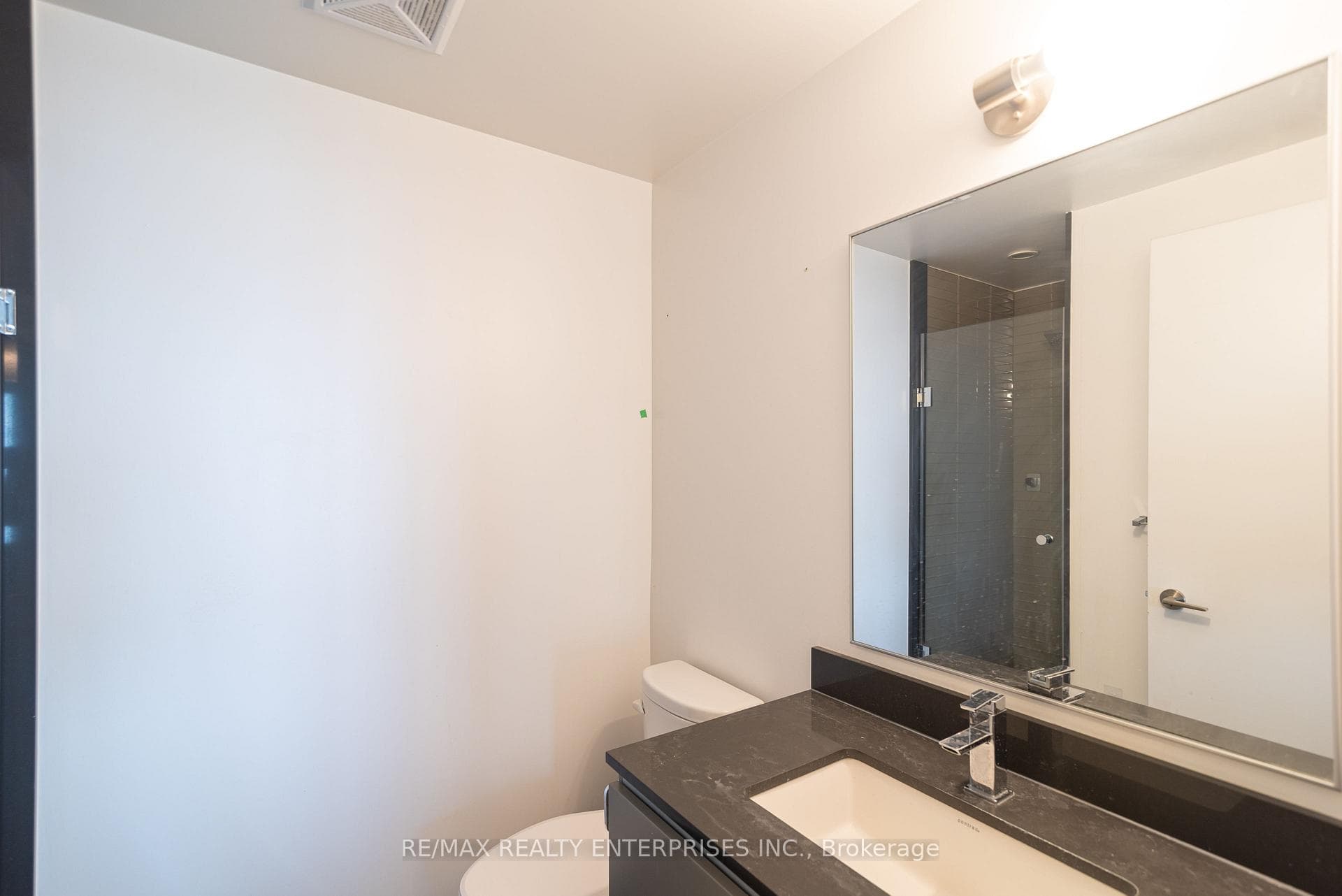 200 Bloor Street Unit 2505 photo 4