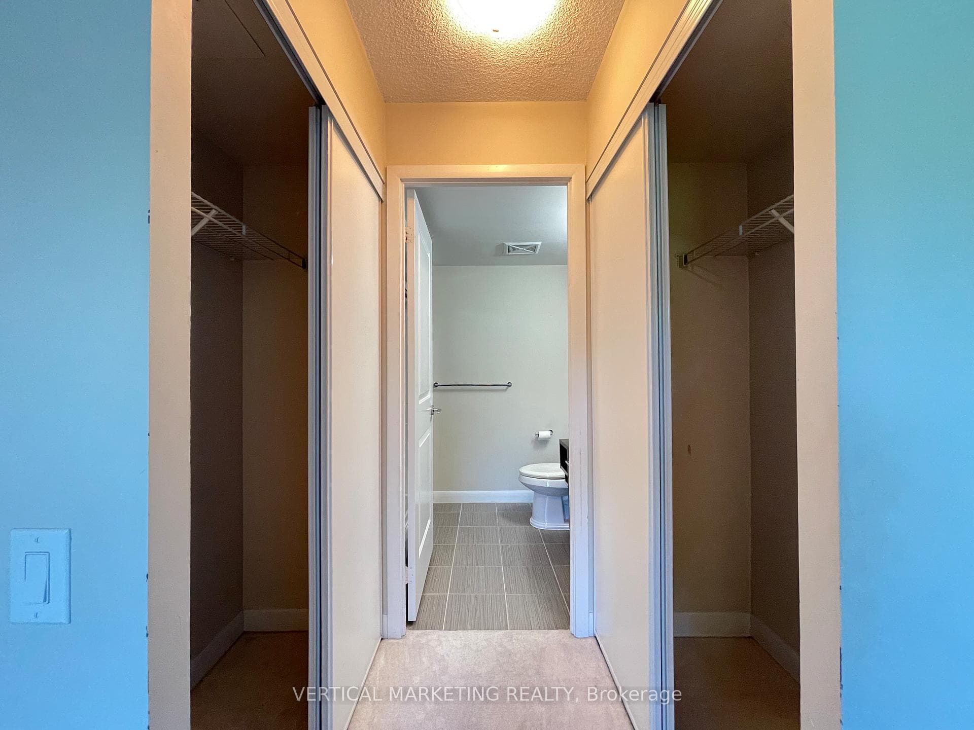 190 Borough Drive Unit 805 photo 14