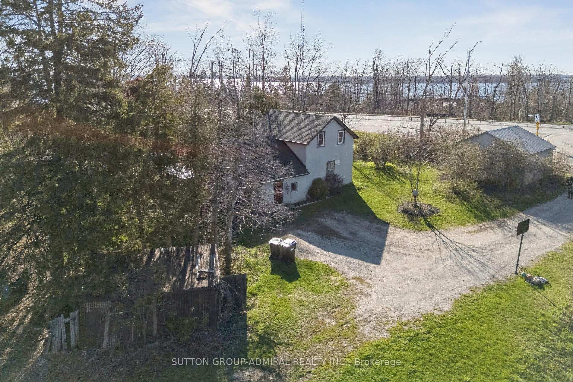 1662 Penley Road photo 7