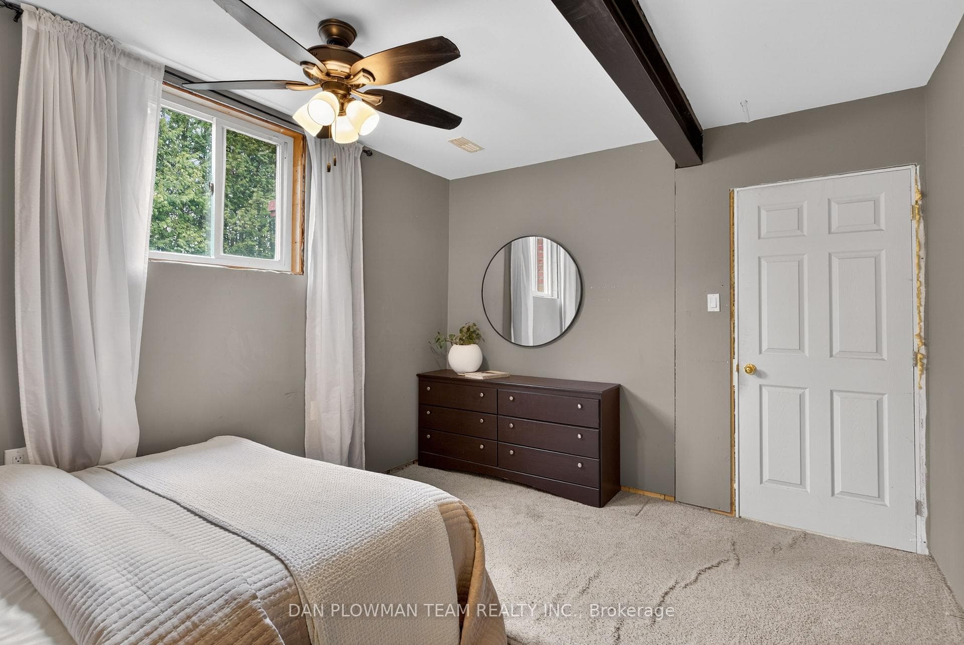 10 Springbank Road photo 30