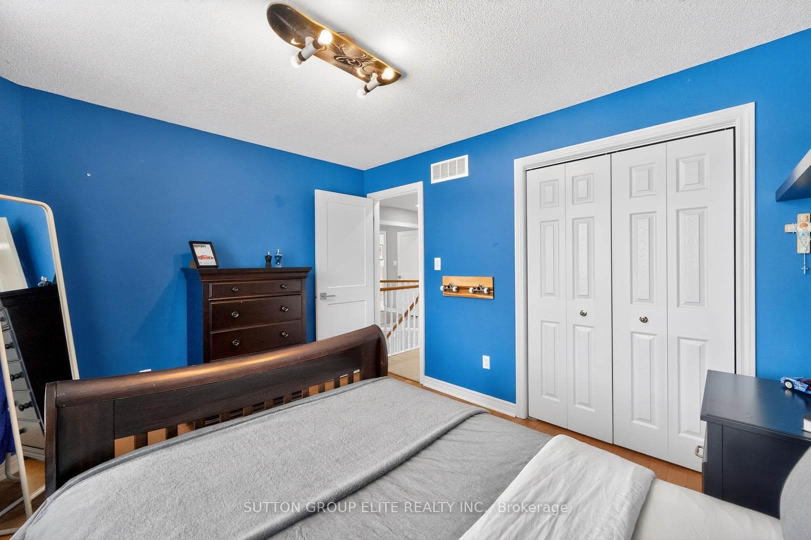 11 Elderberry Lane photo 33