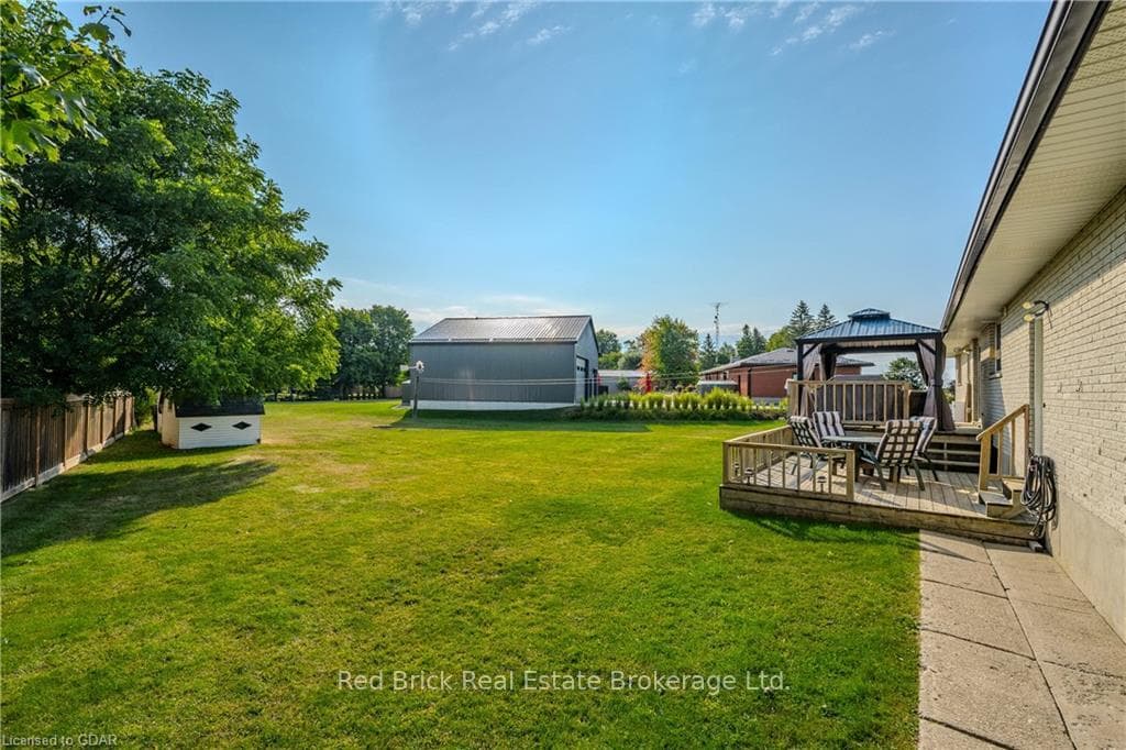 14 HARTFIELD Drive photo 43