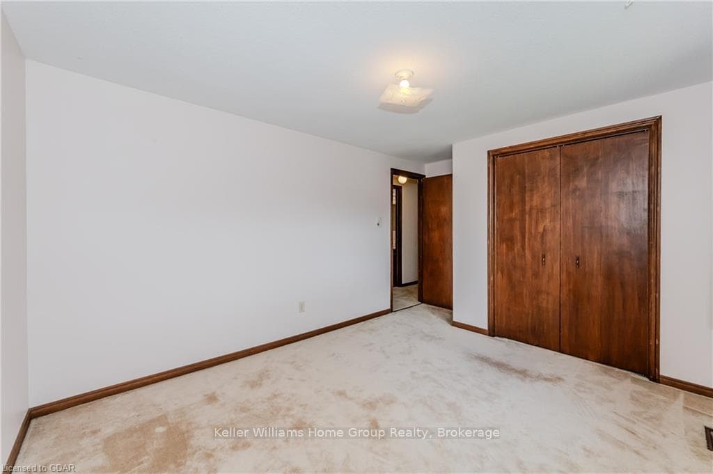 6 ROSEWOOD Place photo 29