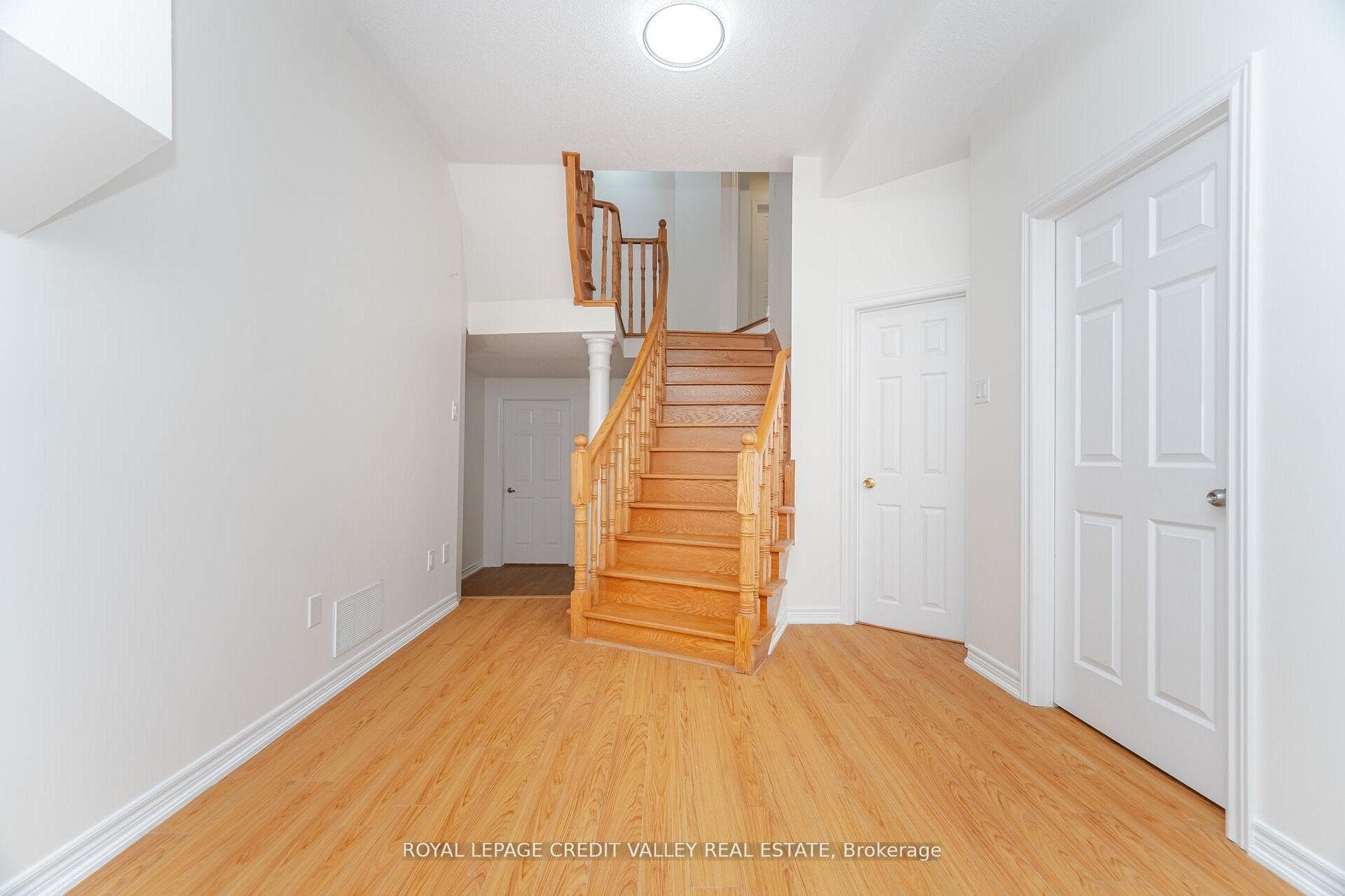 70 Blue Diamond Drive photo 35