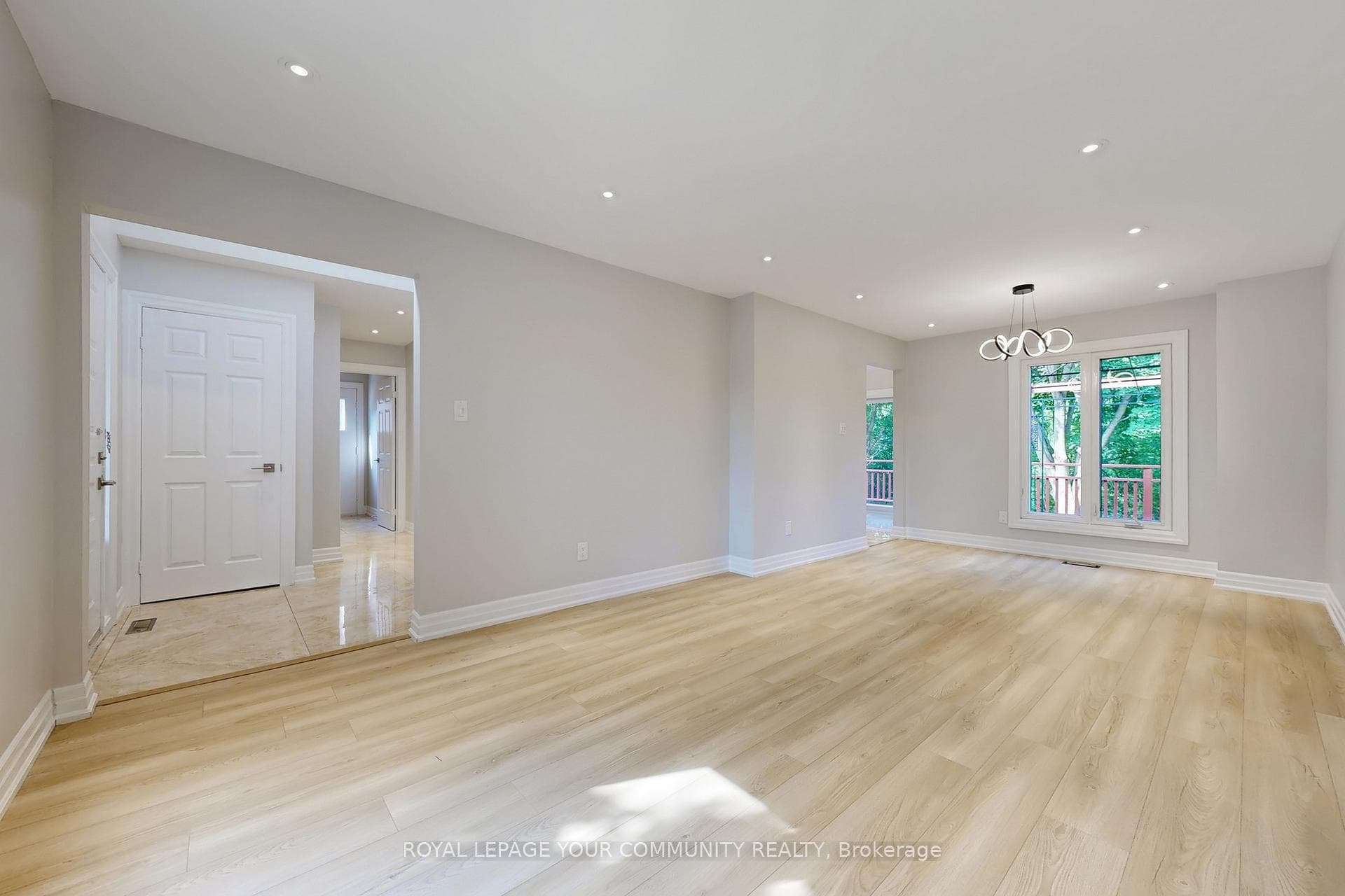 51 Houseman Crescent Unit Main Floor photo 14