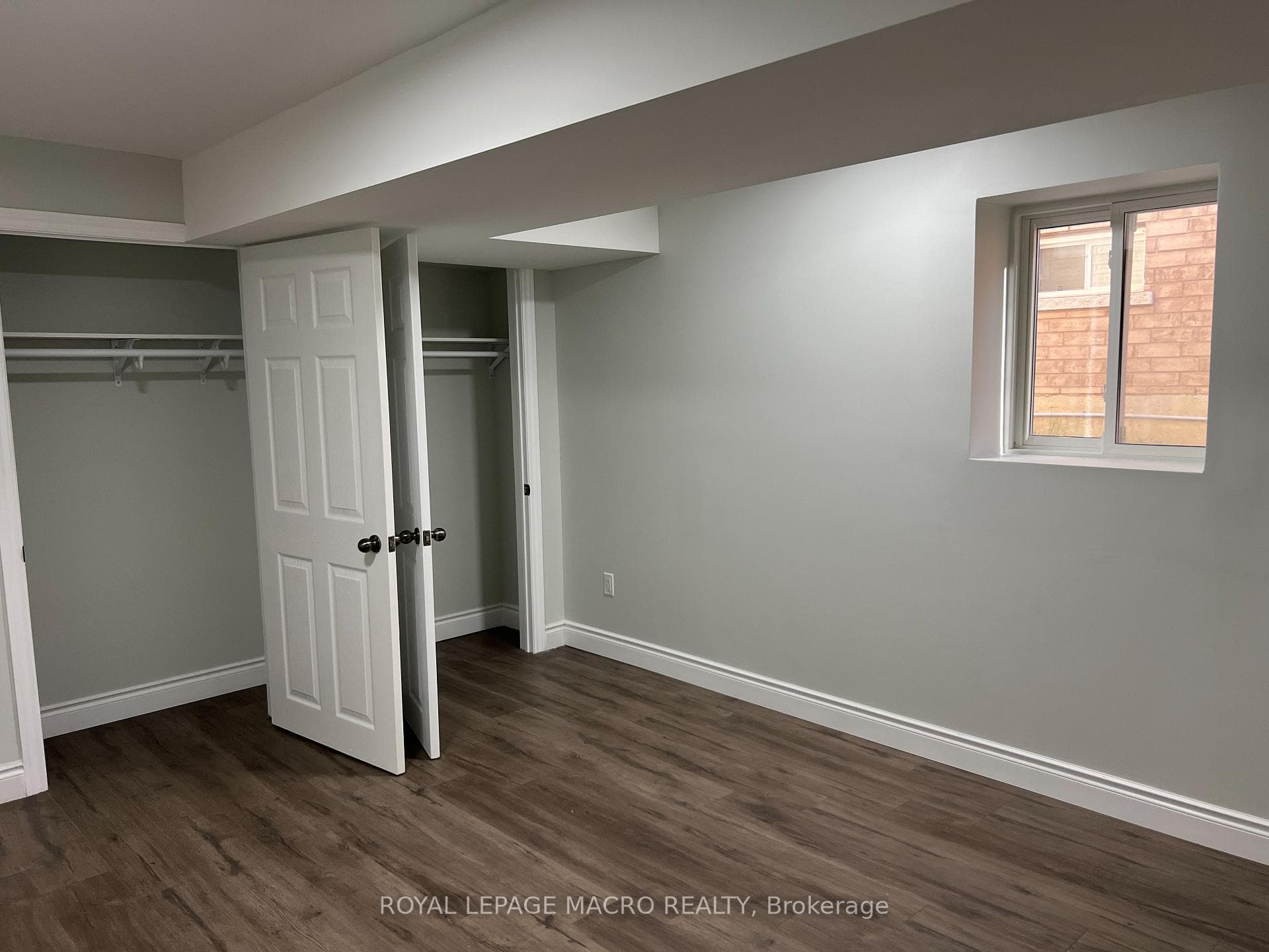 141 Chaumont Drive Unit LOWER photo 16