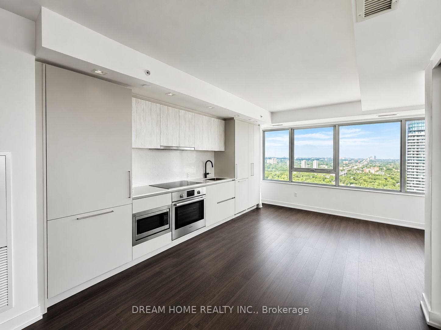 609 Sherbourne Street Unit 3009 photo 3