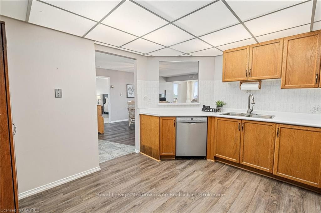 20 MCFARLANE Drive Unit 608 photo 19