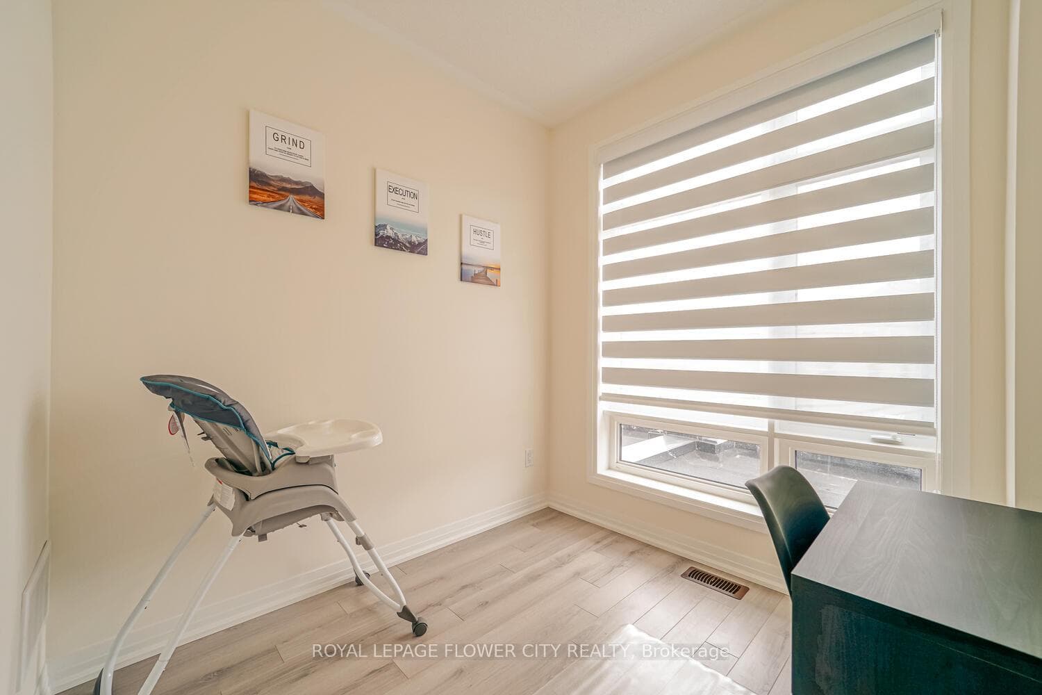 6 Ravenbury Street photo 39