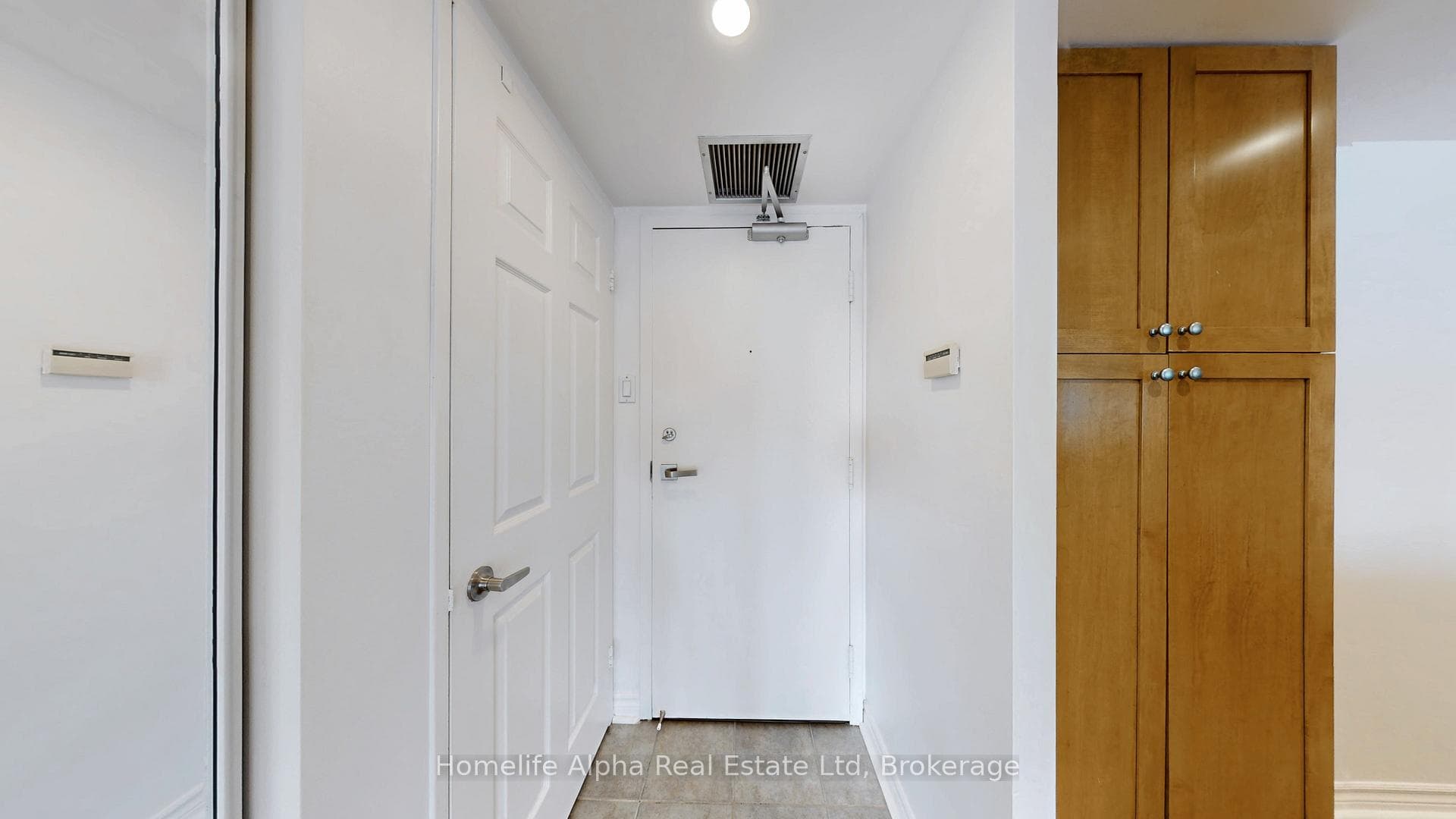 725 King Street Unit 604 photo 34