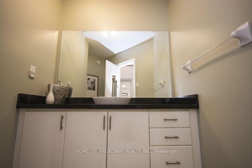 175 Boake Trail photo 9