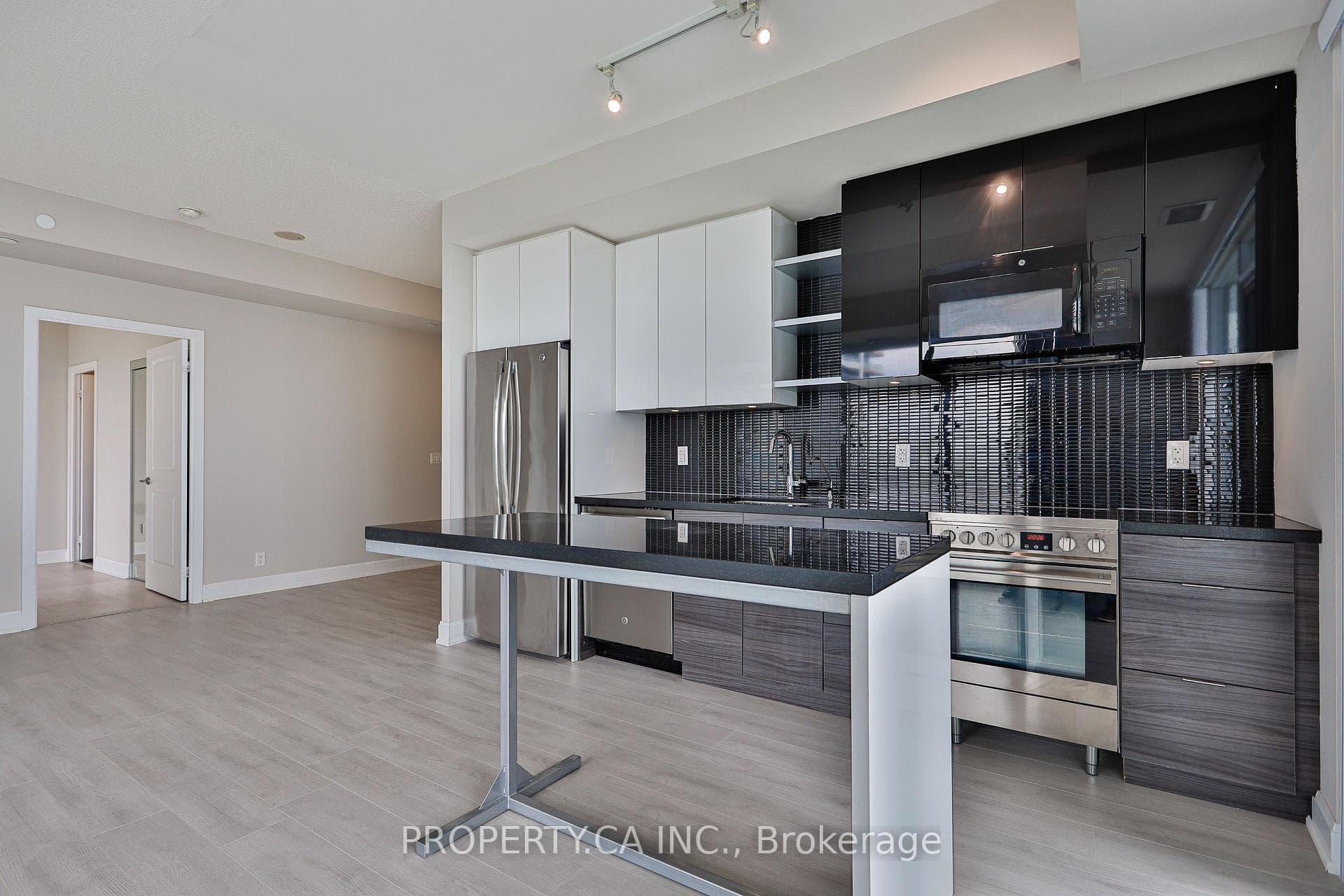 33 Shore Breeze Drive Unit 3110 photo 4