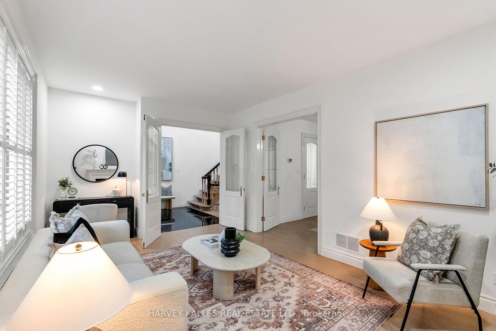 51 Stuart Avenue photo 5
