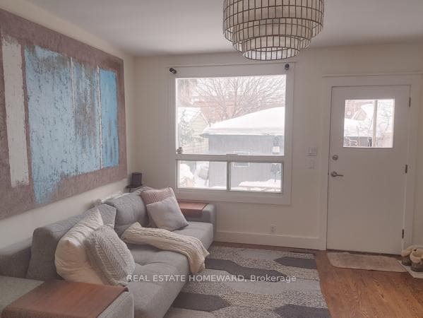 128 Galley Avenue photo 7