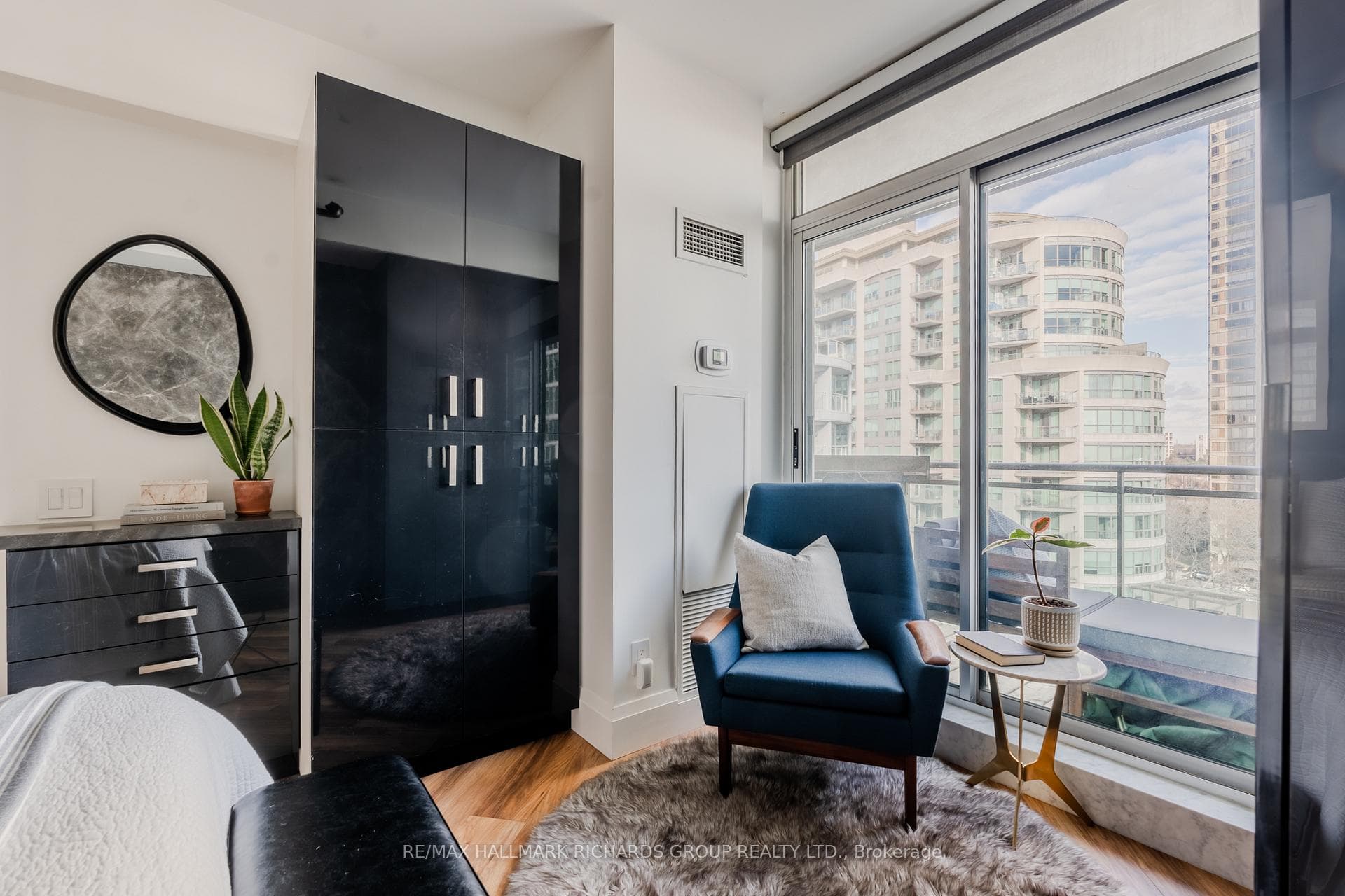 5 Marine Parade Drive Unit 909 photo 14