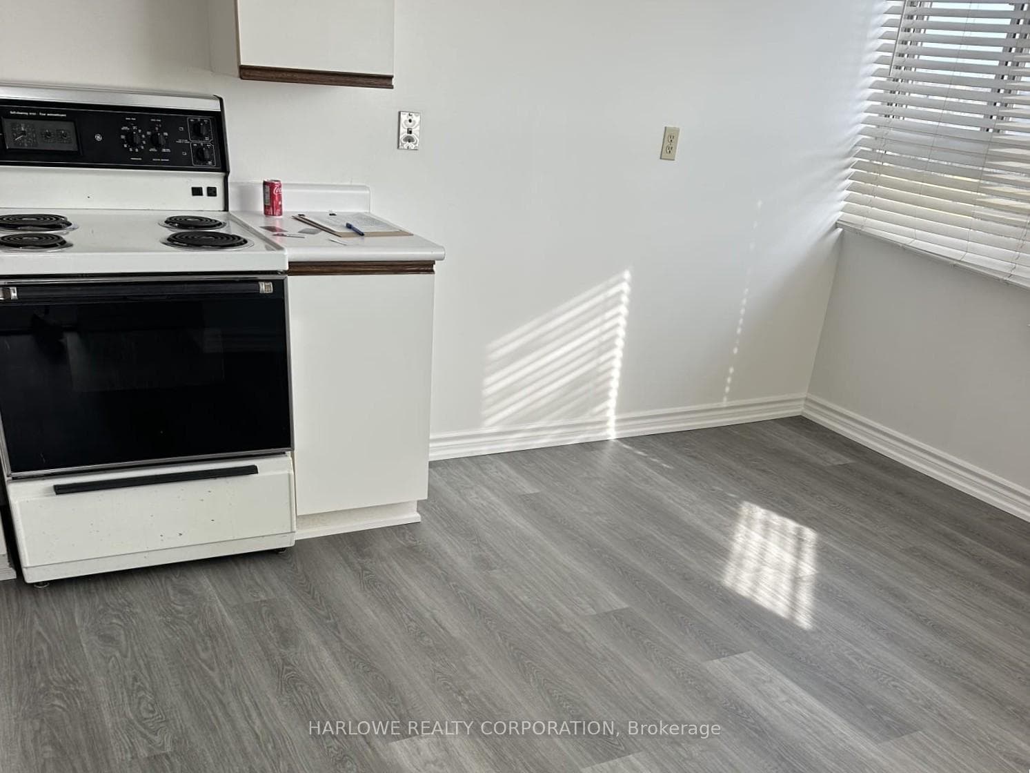 4 Park Vista N/A Unit 1201 photo 4