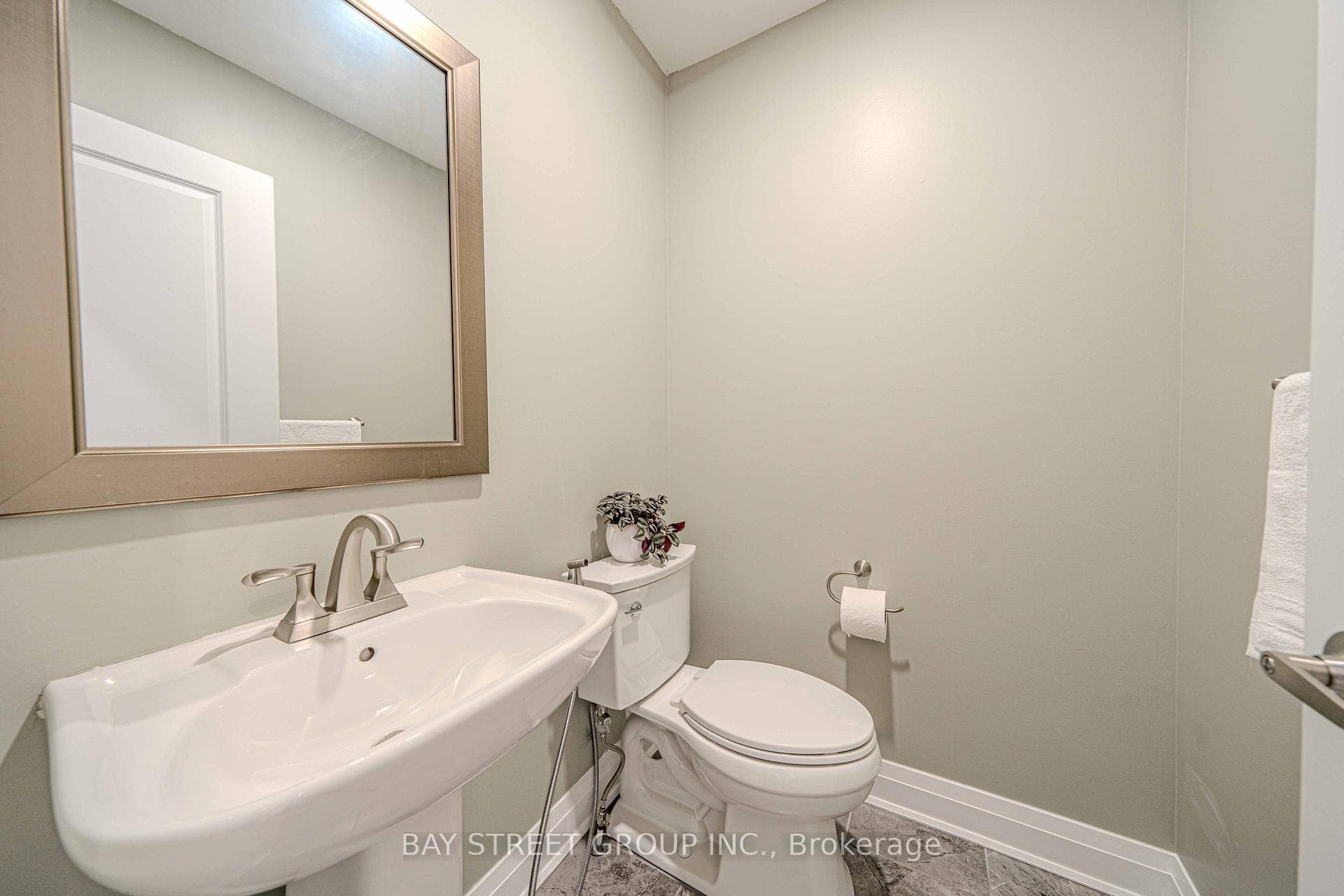 2171 Saffron Drive photo 20