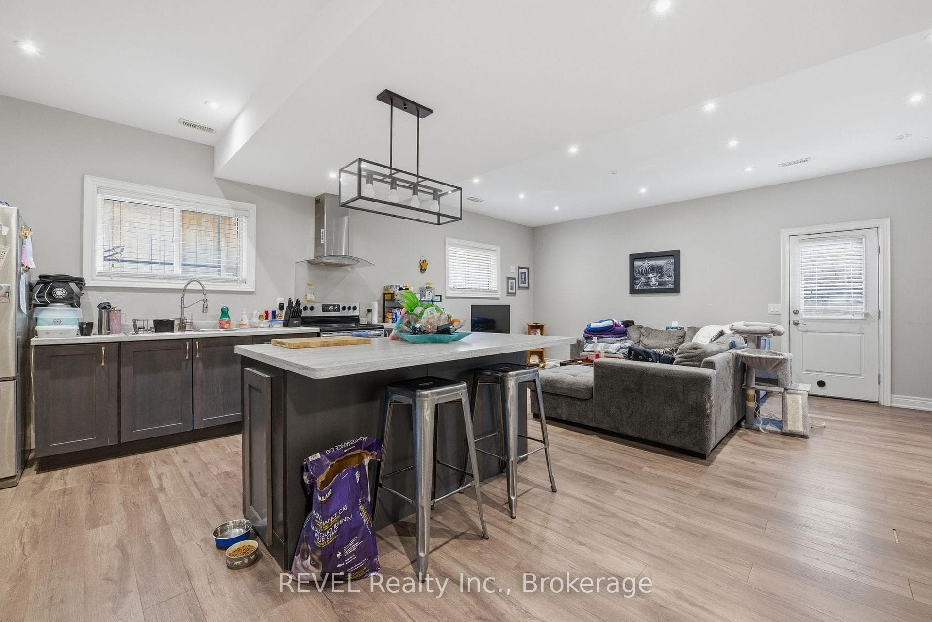8846 Angie Drive photo 27