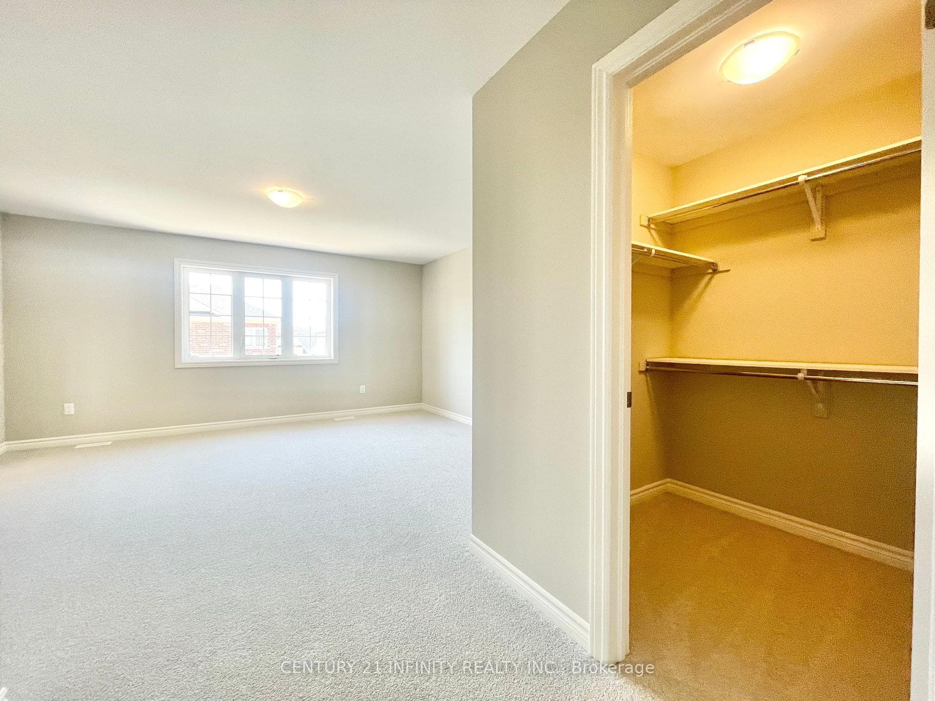 210 Cubitt Street photo 21