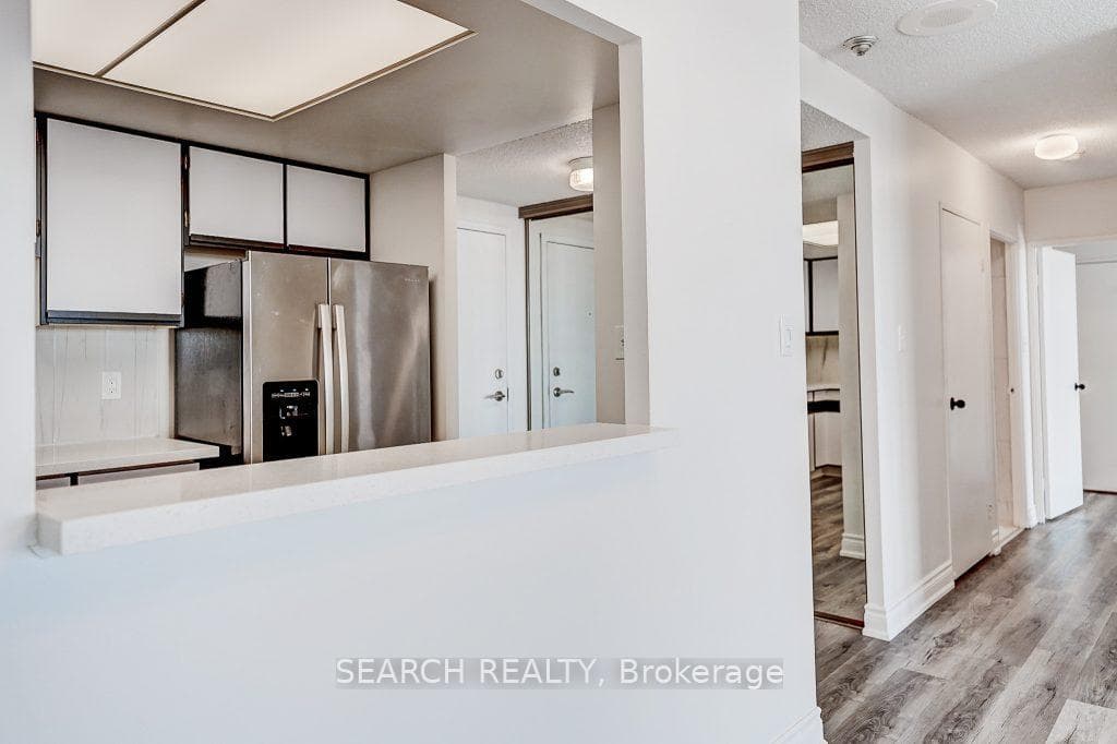 10 Dean Park Road Unit 1008 photo 7