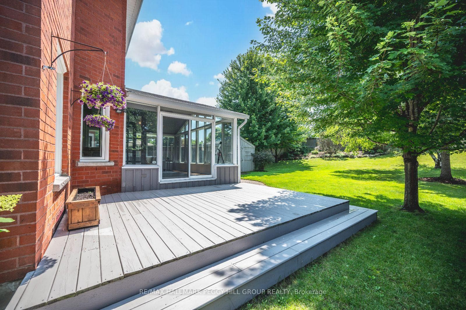 82 Golden Meadow Road photo 18
