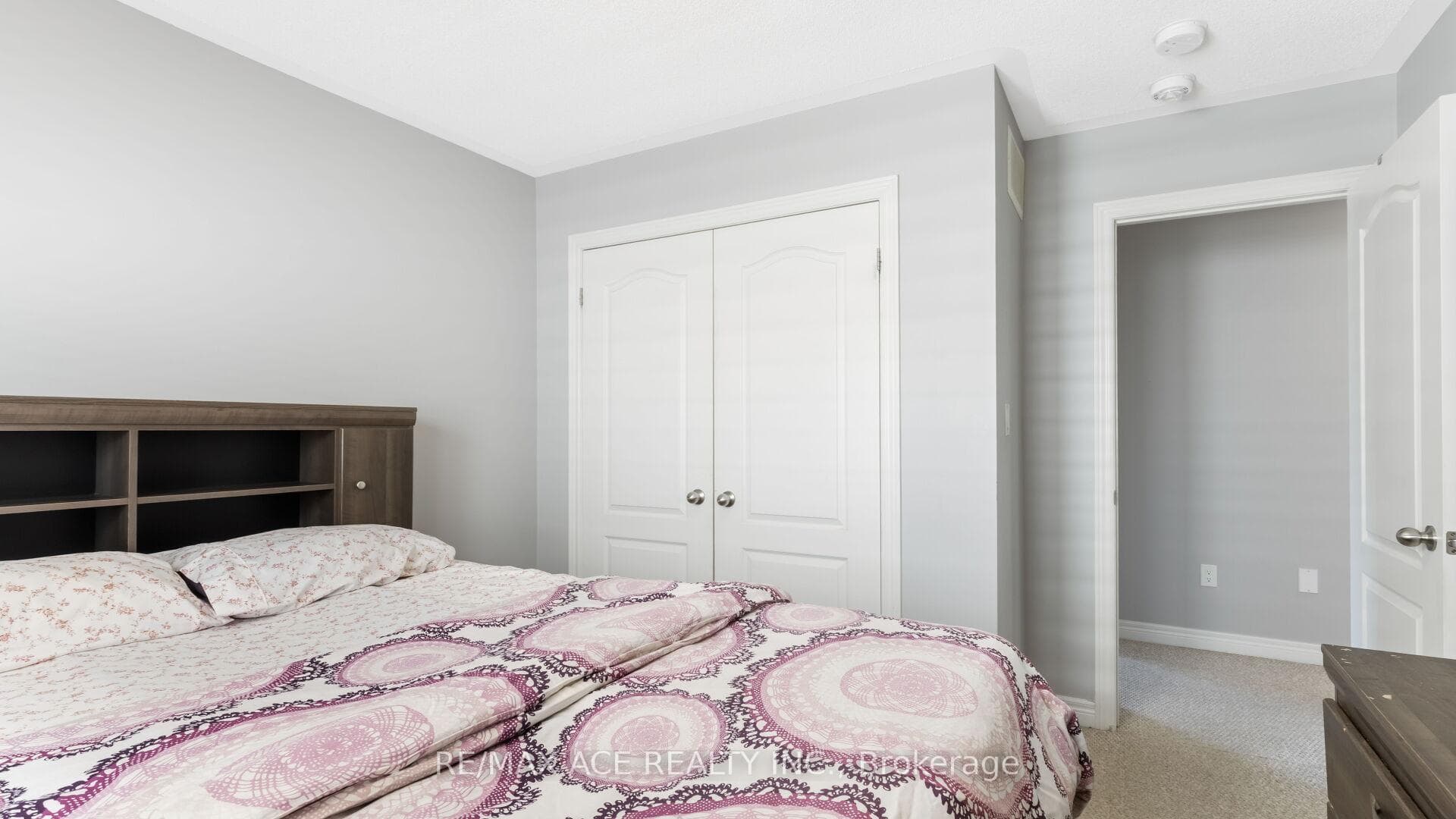 411 Windfields Farm Drive Unit MAIN photo 29