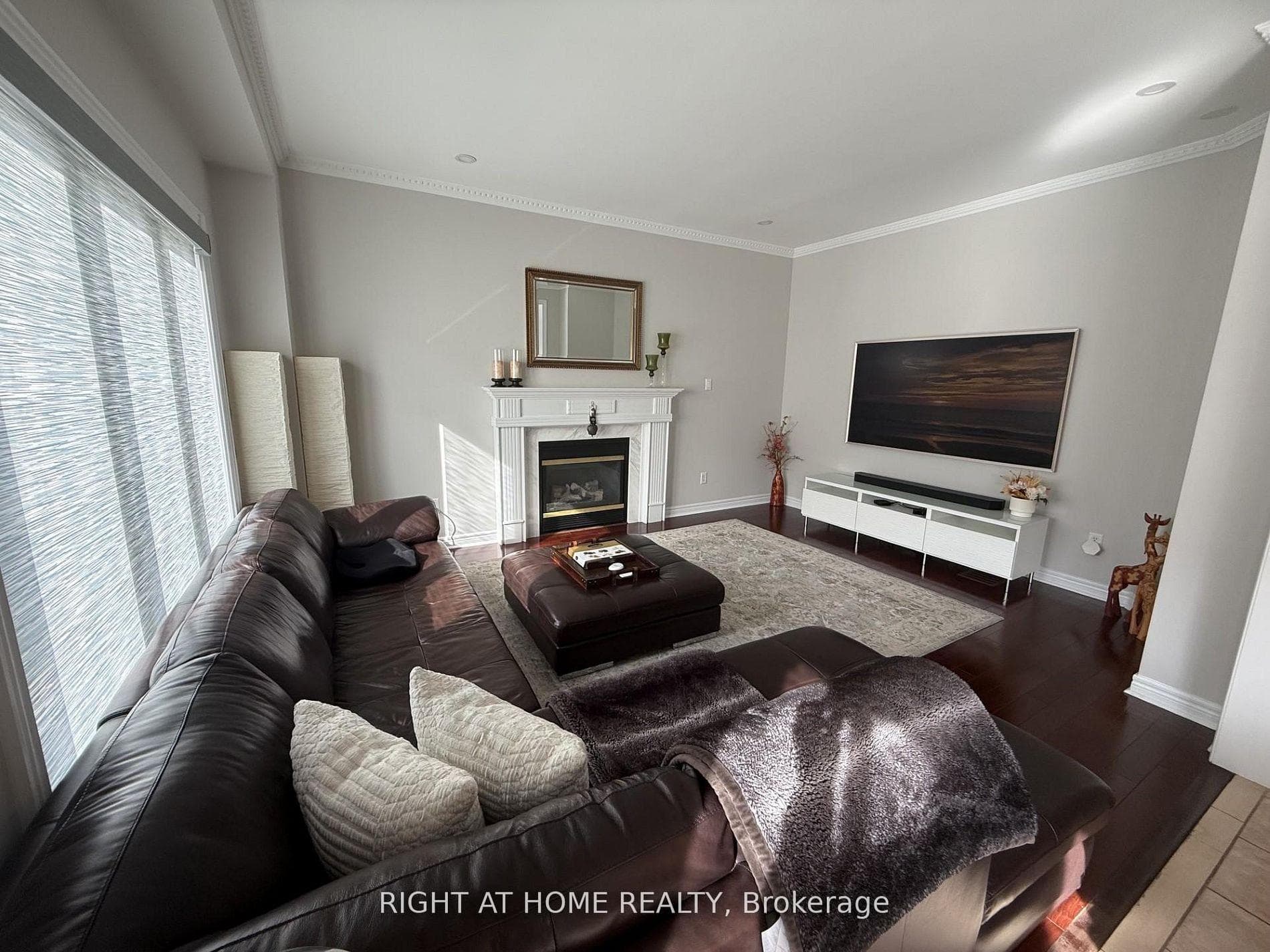 3140 Wrigglesworth Crescent photo 10