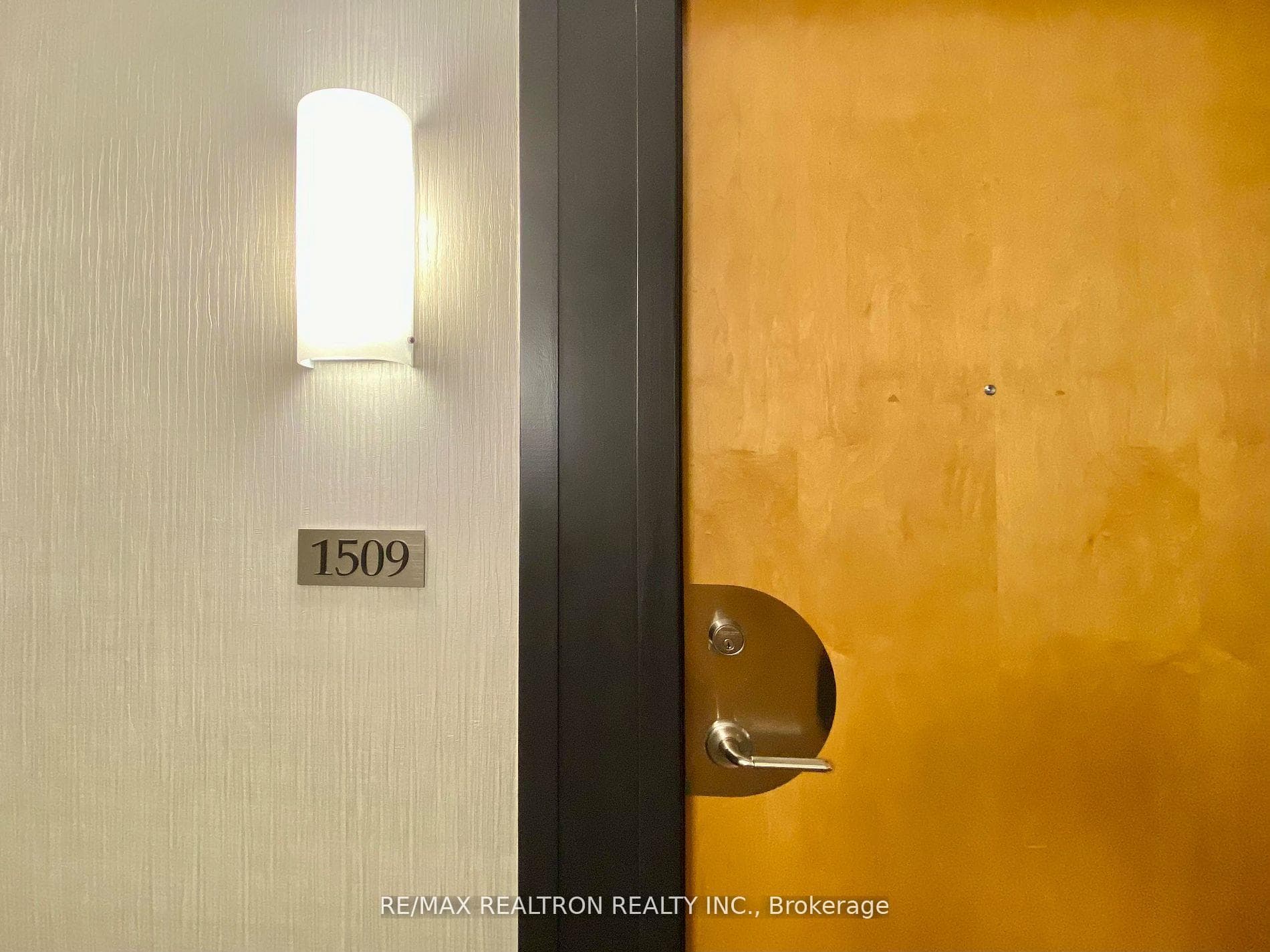 83 Borough Drive Unit 1509 photo 5
