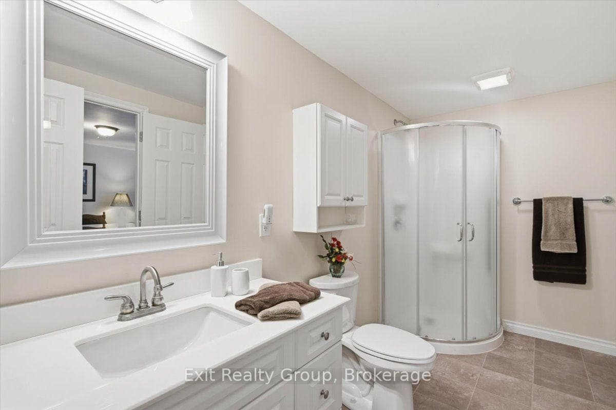 267 Raglan Street photo 31