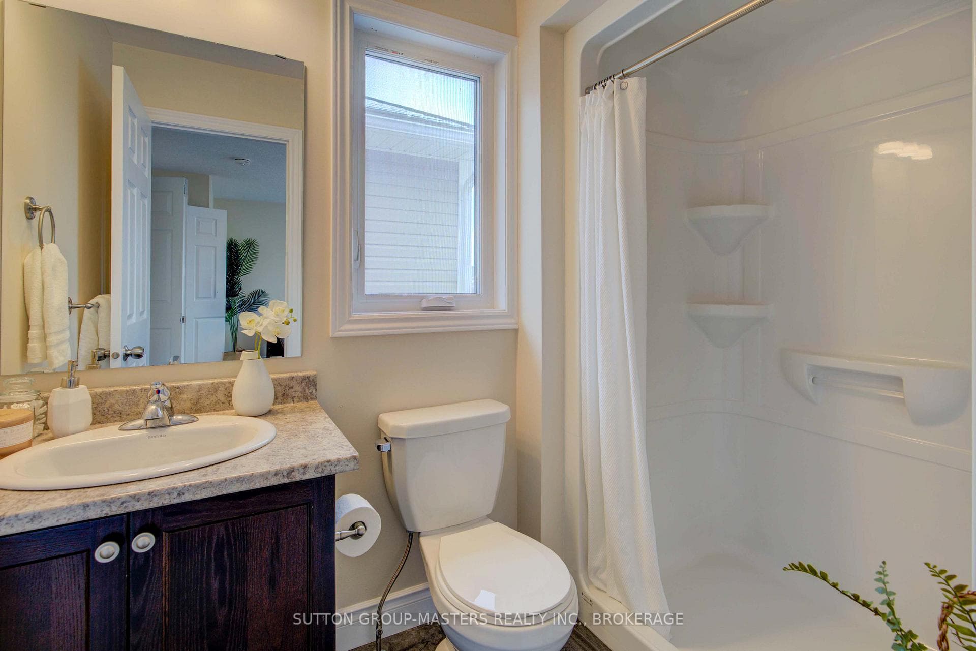 528 Beth Crescent photo 28