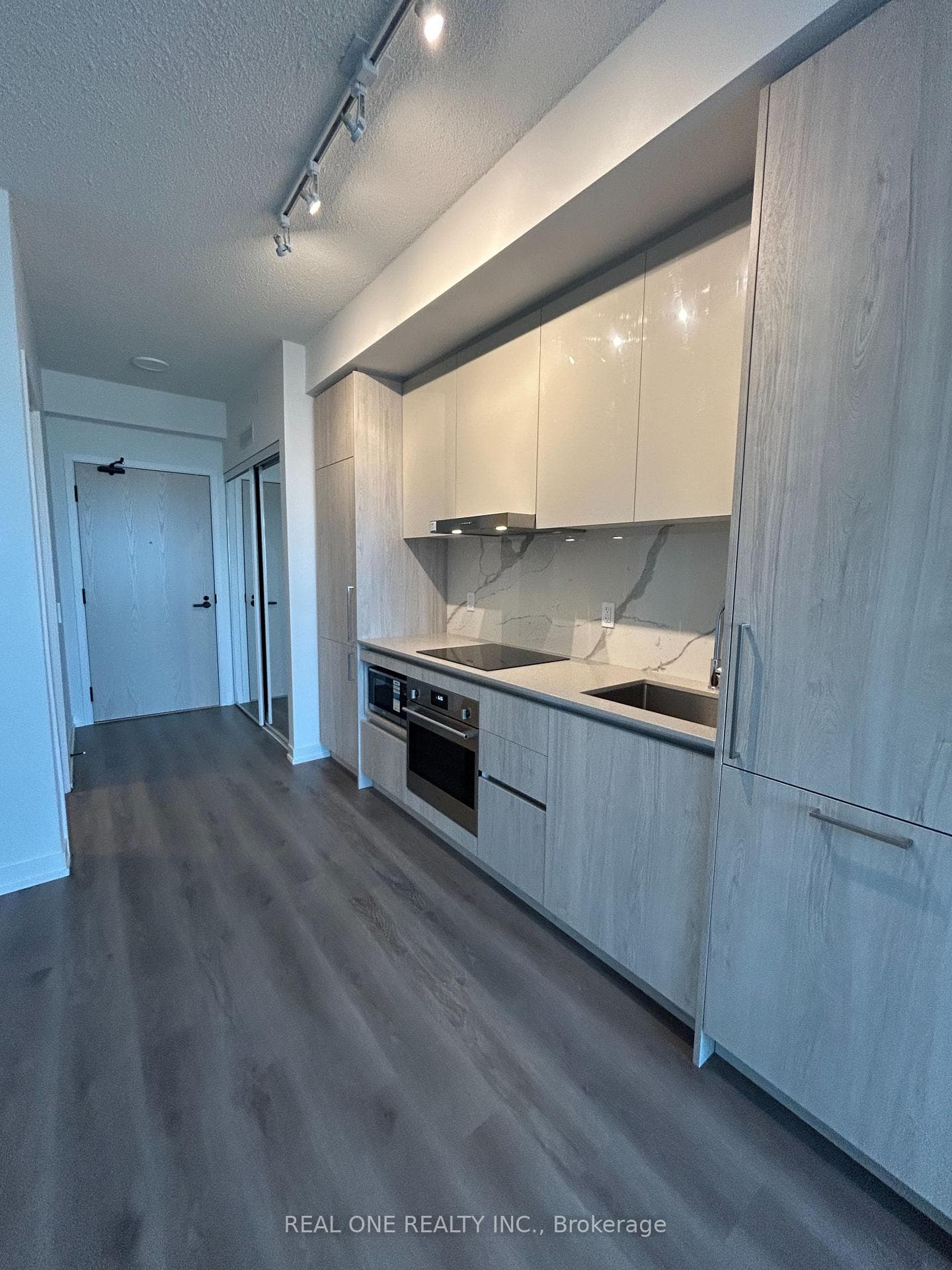 225 Commerce Street Unit 3105 photo 22