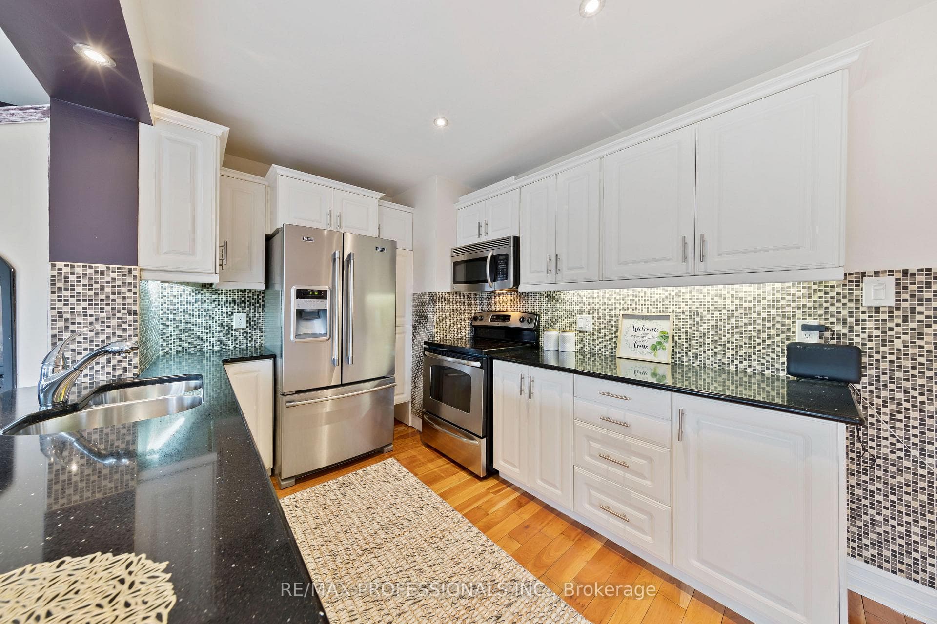 164 Wellesworth Drive photo 14