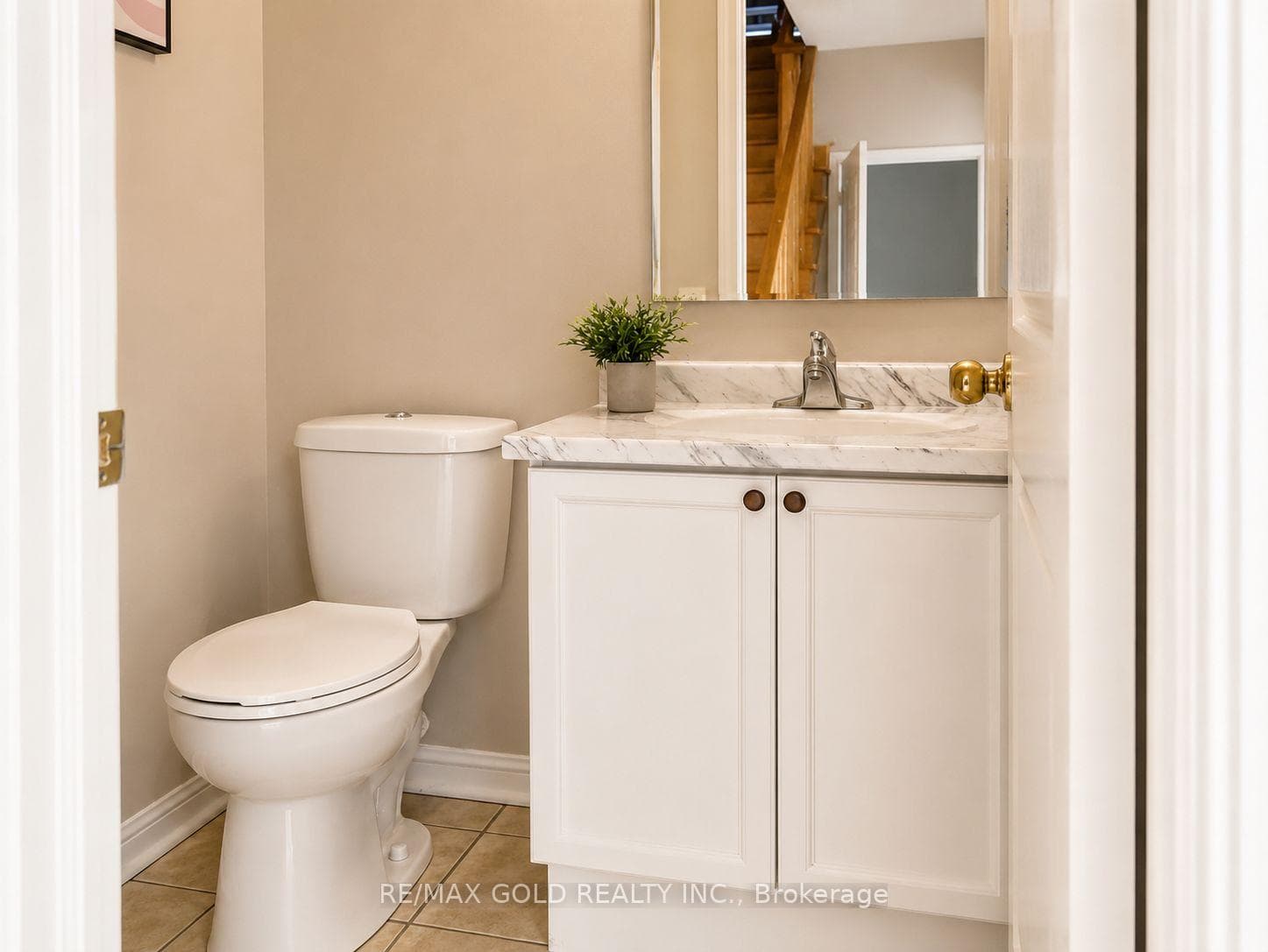 24 Gander Crescent photo 13