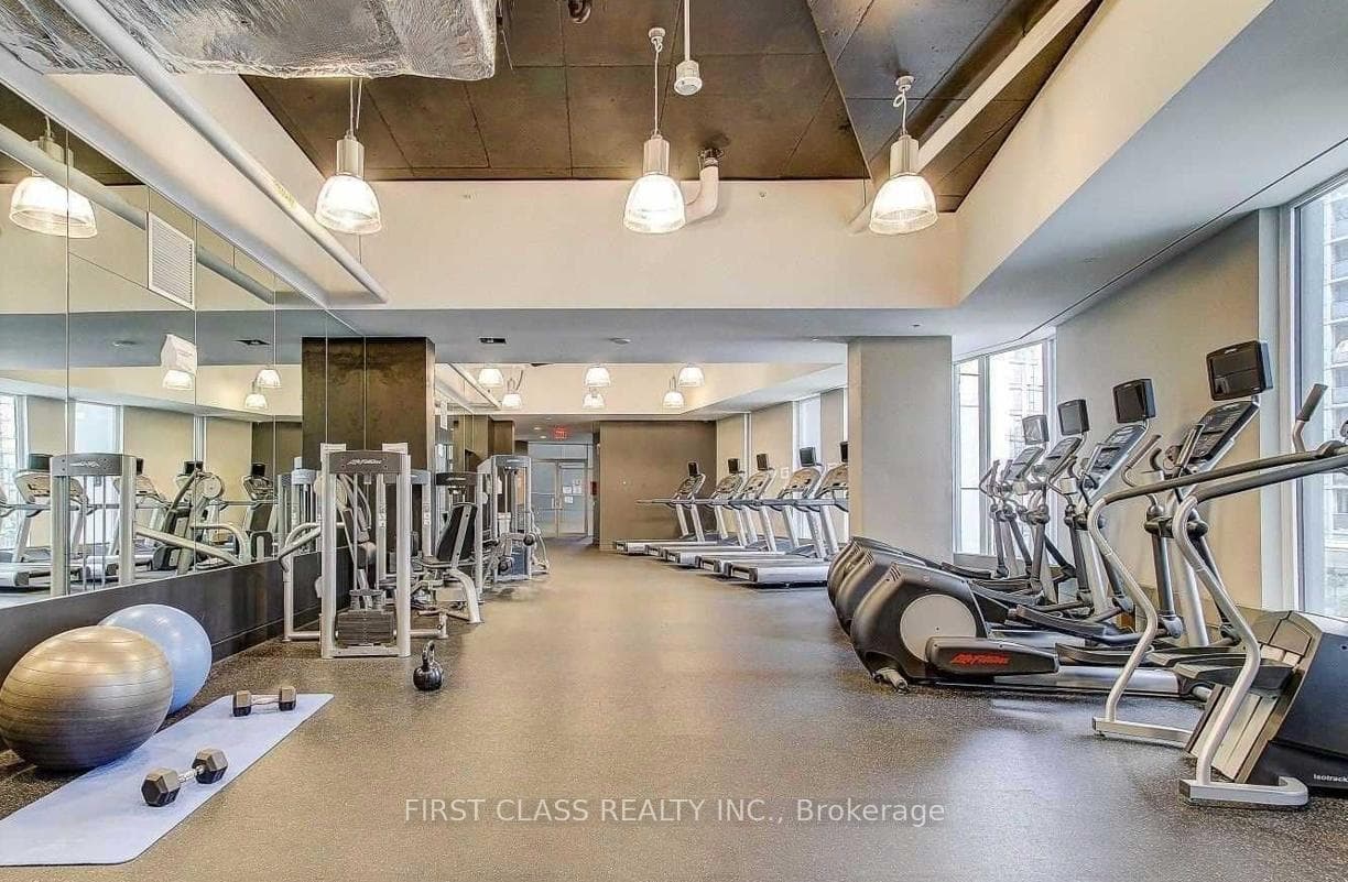 80 Queens Wharf Road Unit 802 photo 8