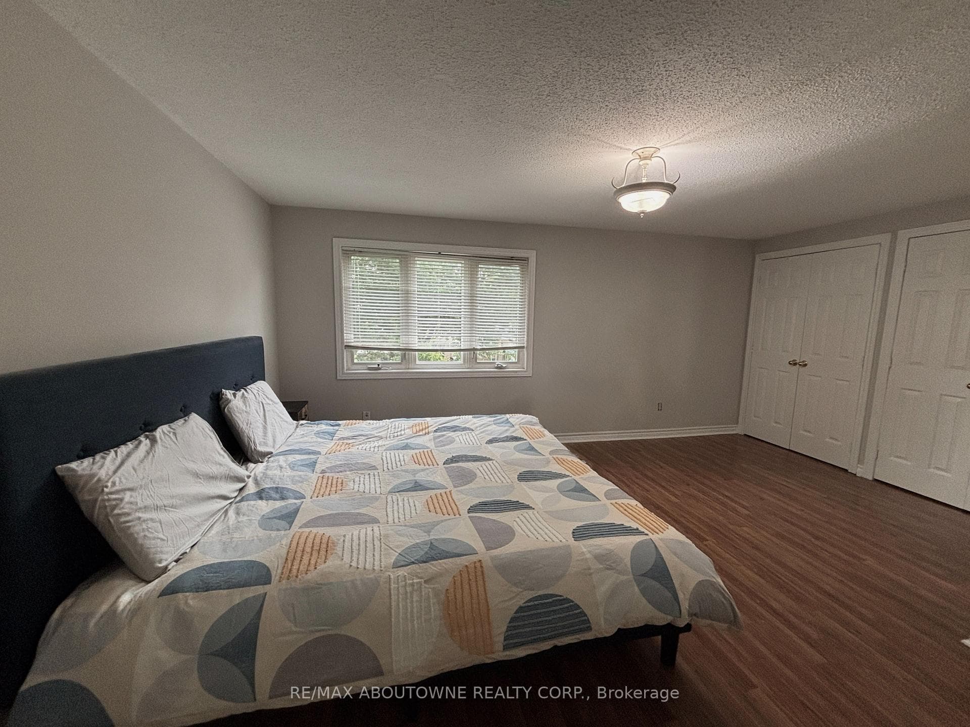 3072 Patrick Crescent photo 14