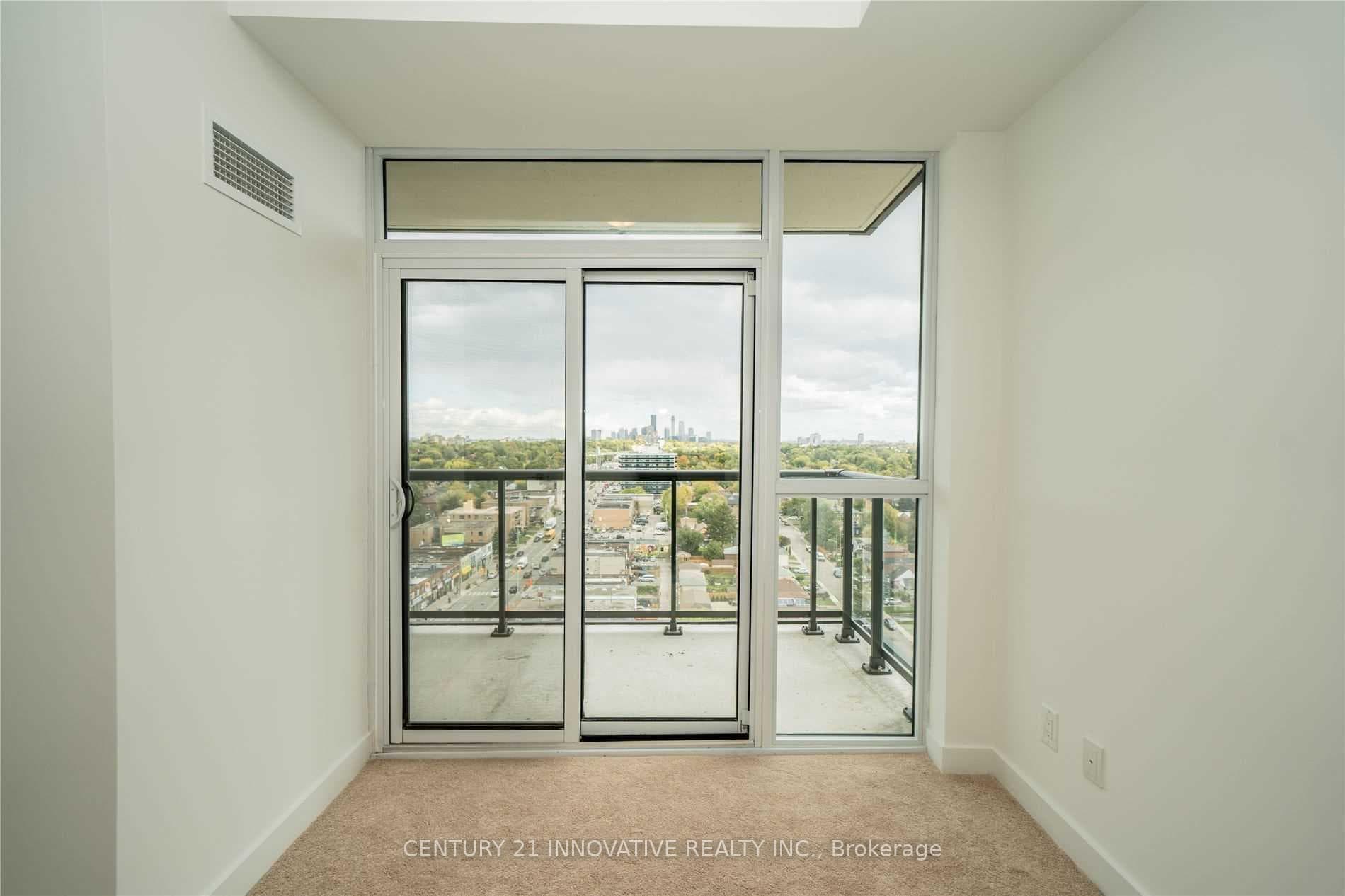 1603 Eglinton Avenue Unit 1301 photo 24