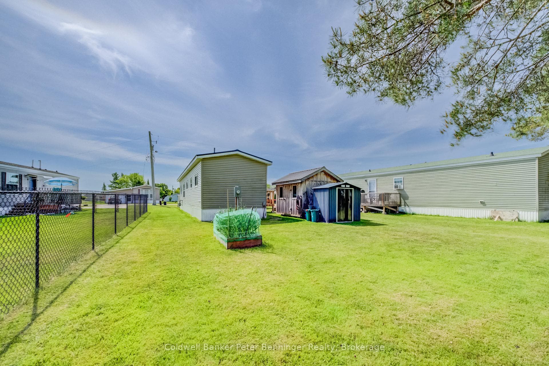 33 Dove Road photo 8