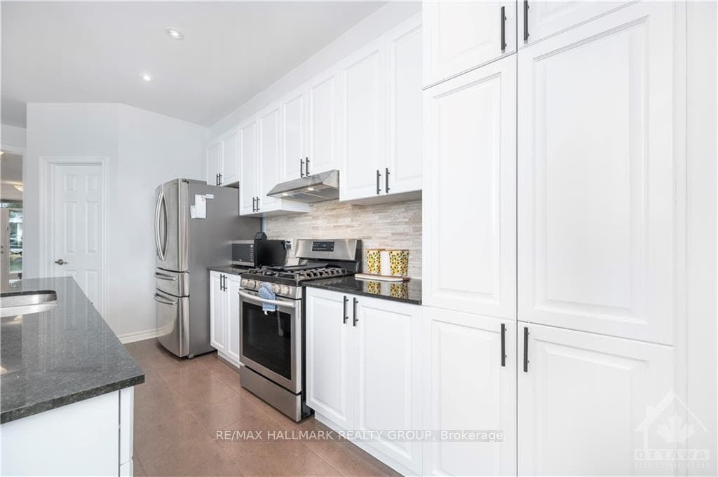 53 SUMMITVIEW Drive photo 13