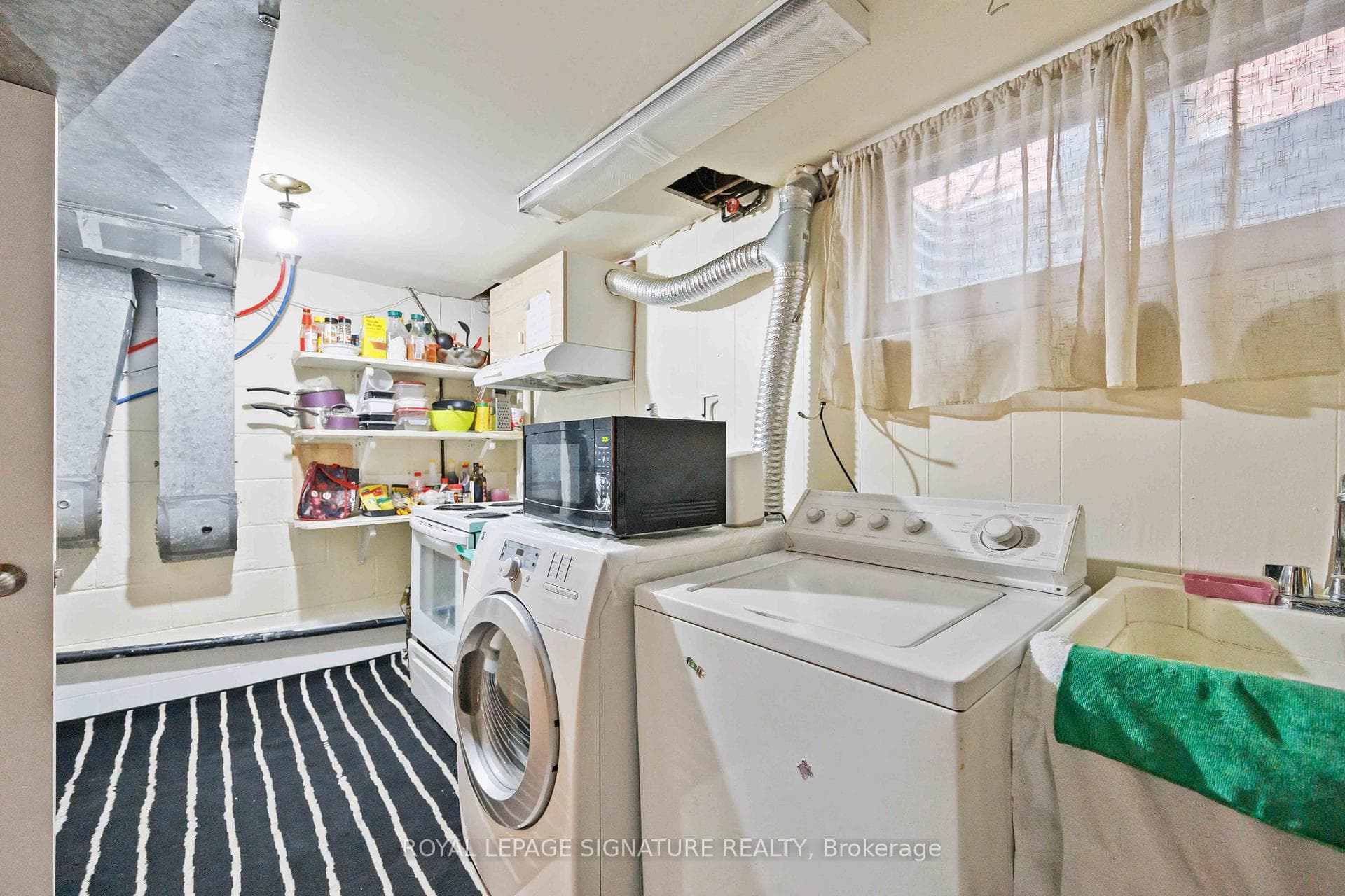 41 Dixington Crescent photo 31